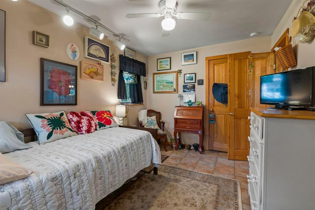Durango, Colorado, 81301, United States, 3 Bedrooms Bedrooms, ,2 BathroomsBathrooms,Residential,For Sale,1794547