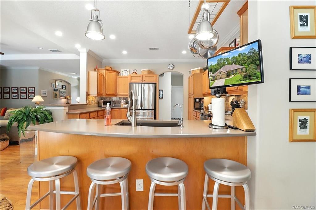 Homosassa, Florida, 34446, United States, 4 Bedrooms Bedrooms, ,4 BathroomsBathrooms,Residential,For Sale,1934205