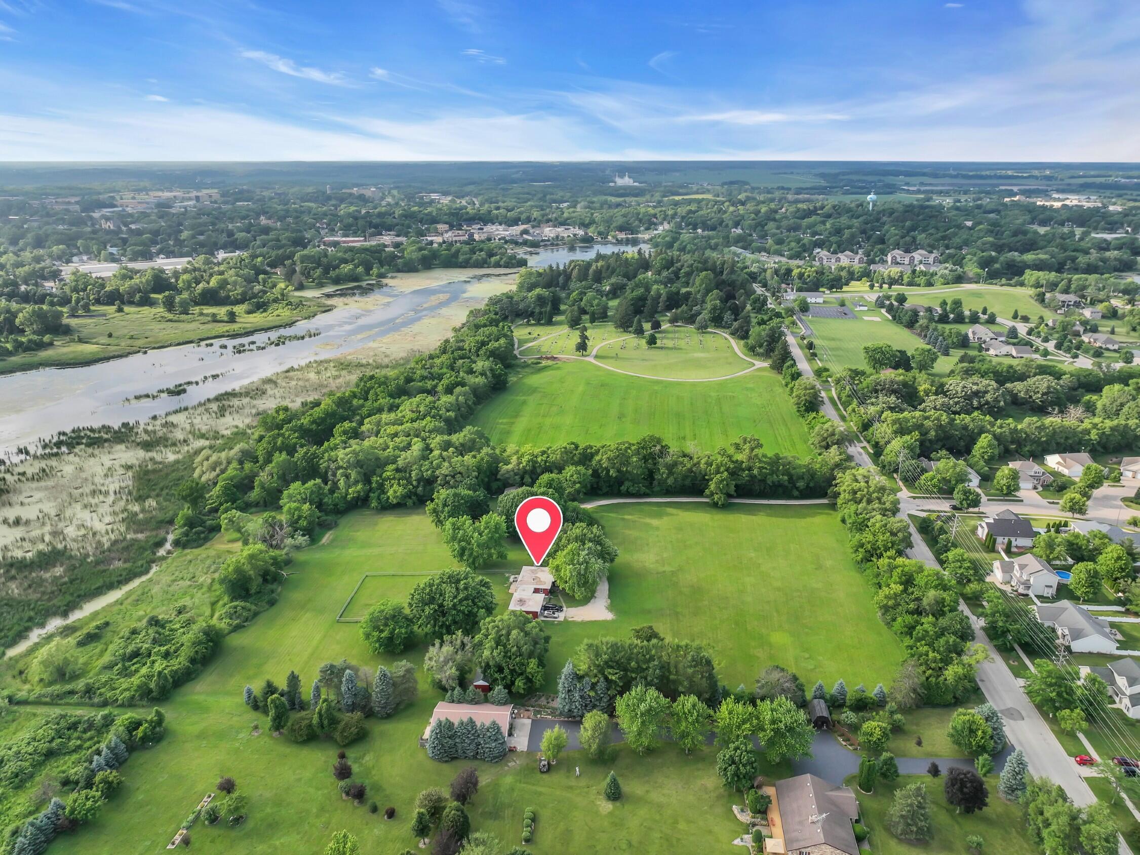 Whitewater, Wisconsin, 53190, United States, 5 Bedrooms Bedrooms, ,2 BathroomsBathrooms,Residential,For Sale,1877600