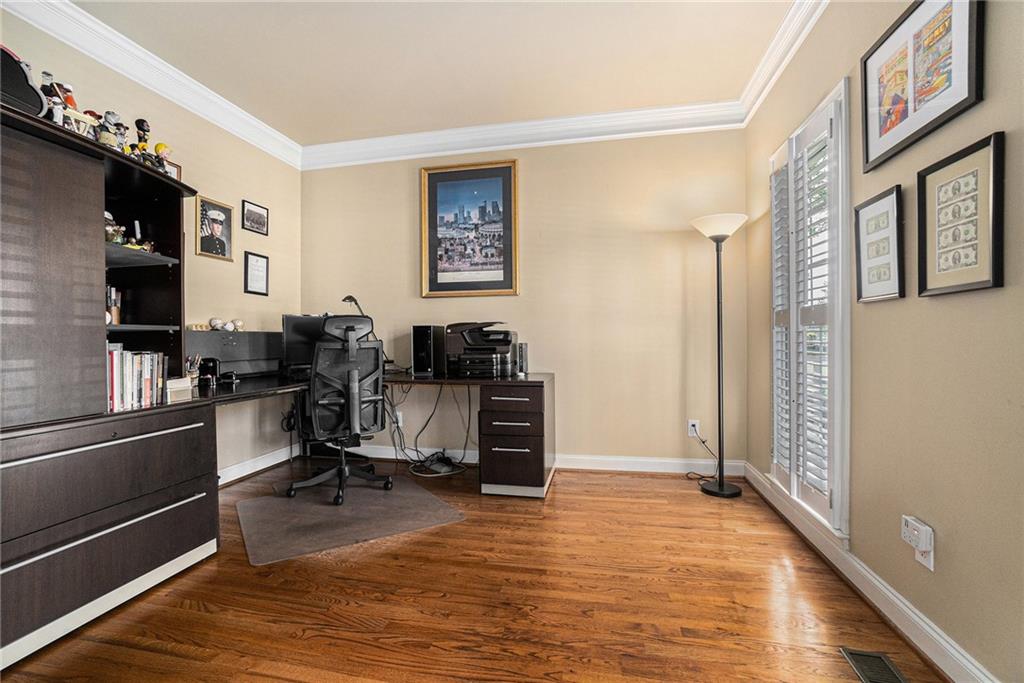 Canton, Georgia, 30114, United States, 6 Bedrooms Bedrooms, ,4 BathroomsBathrooms,Residential,For Sale,1880386