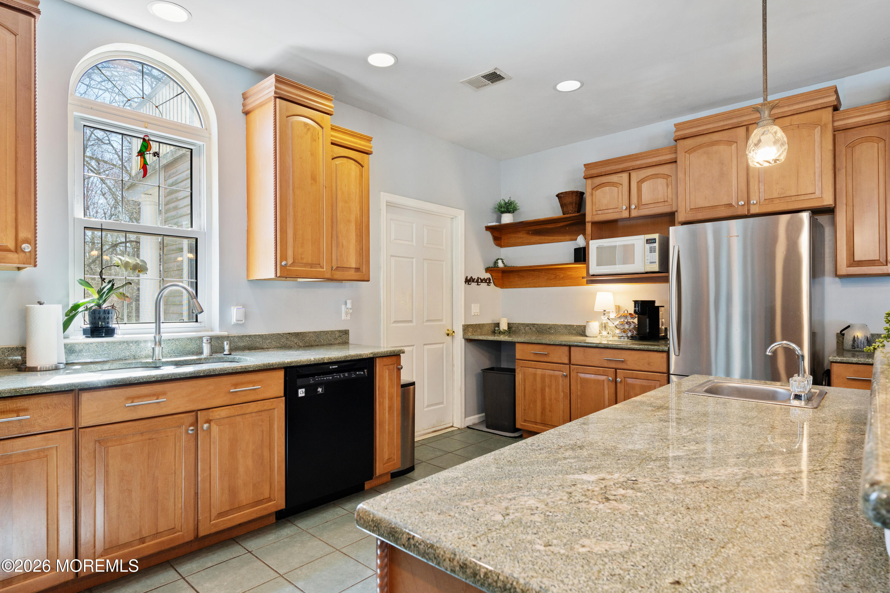 Howell, New Jersey, 07731, United States, 5 Bedrooms Bedrooms, ,4 BathroomsBathrooms,Residential,For Sale,2031944