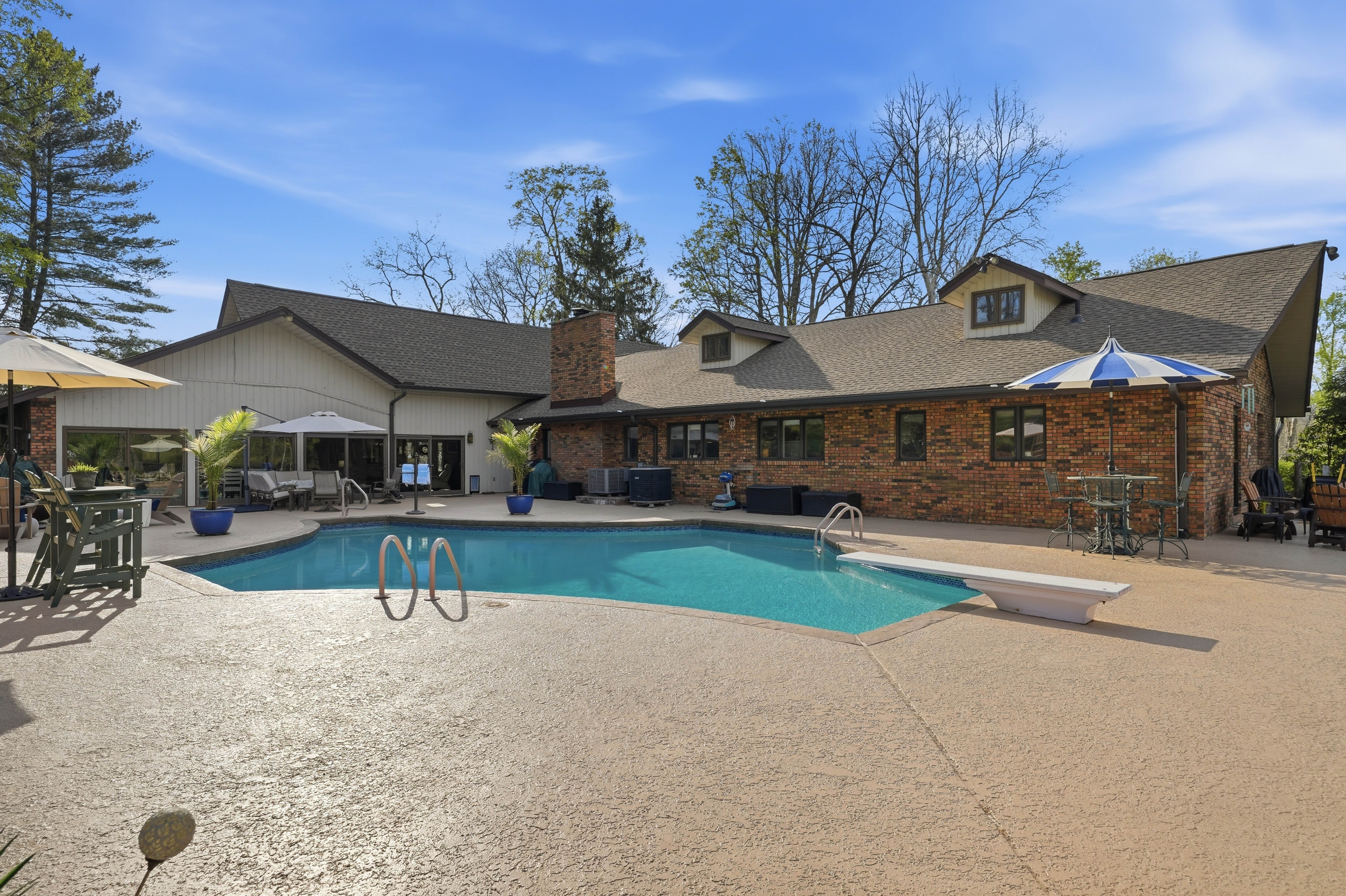  4953 Weaver Pike, Bluff City, TN 37618 - 物件實景