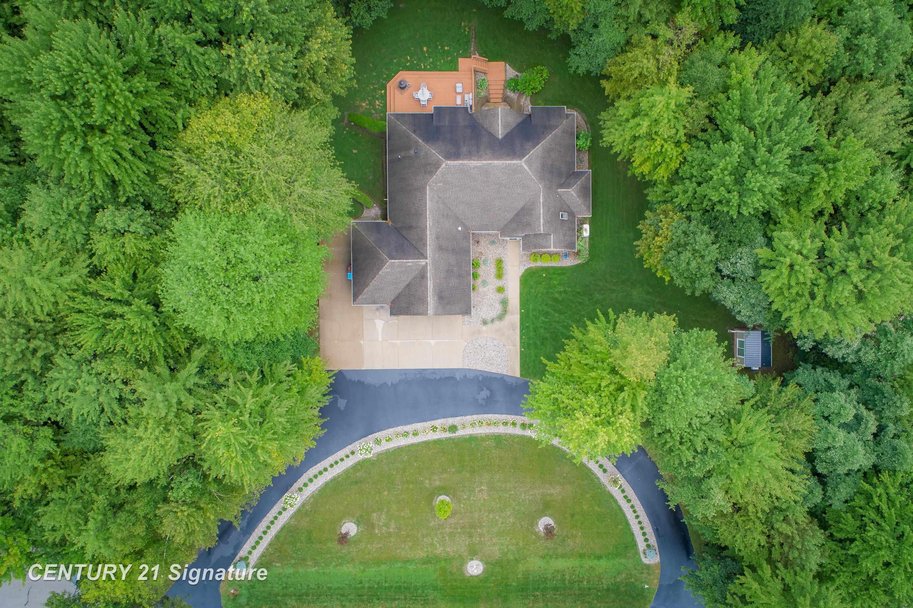 Midland, Michigan, 48642, United States, 4 Bedrooms Bedrooms, ,4 BathroomsBathrooms,Residential,For Sale,1981161