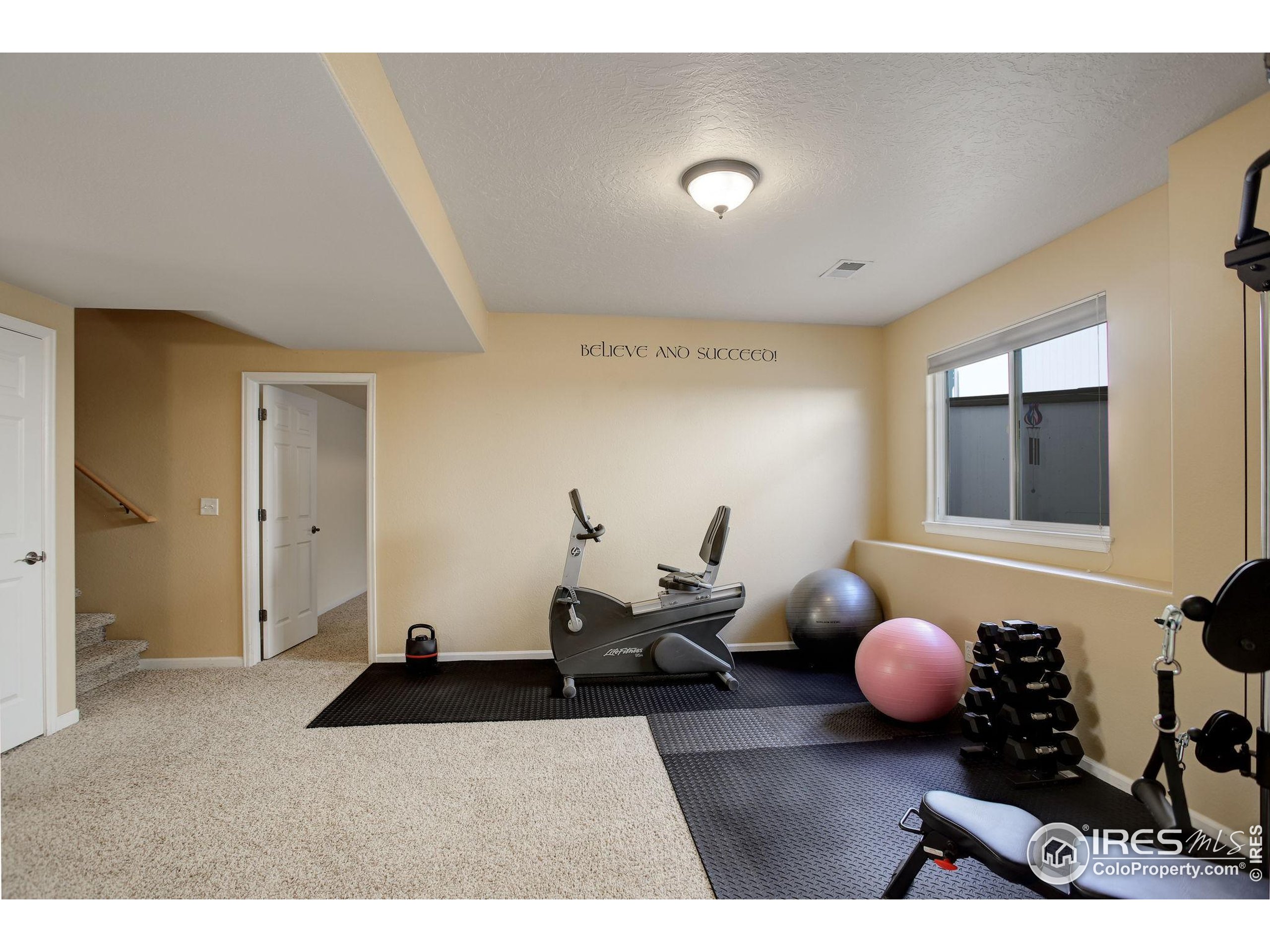 Greeley, Colorado, 80634, United States, 4 Bedrooms Bedrooms, ,2 BathroomsBathrooms,Residential,For Sale,1804046