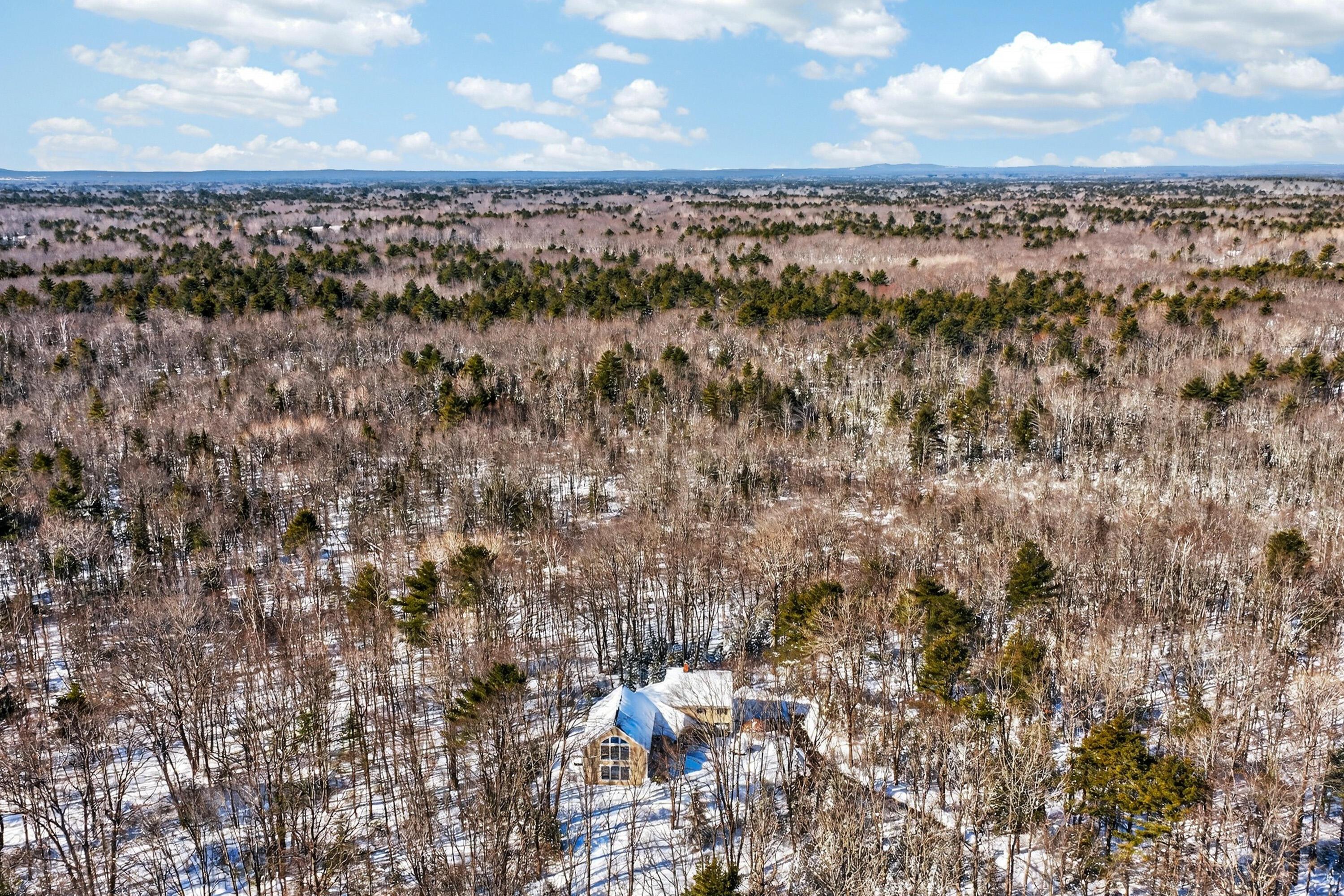  8 Tyler Brook Road - 物件實景