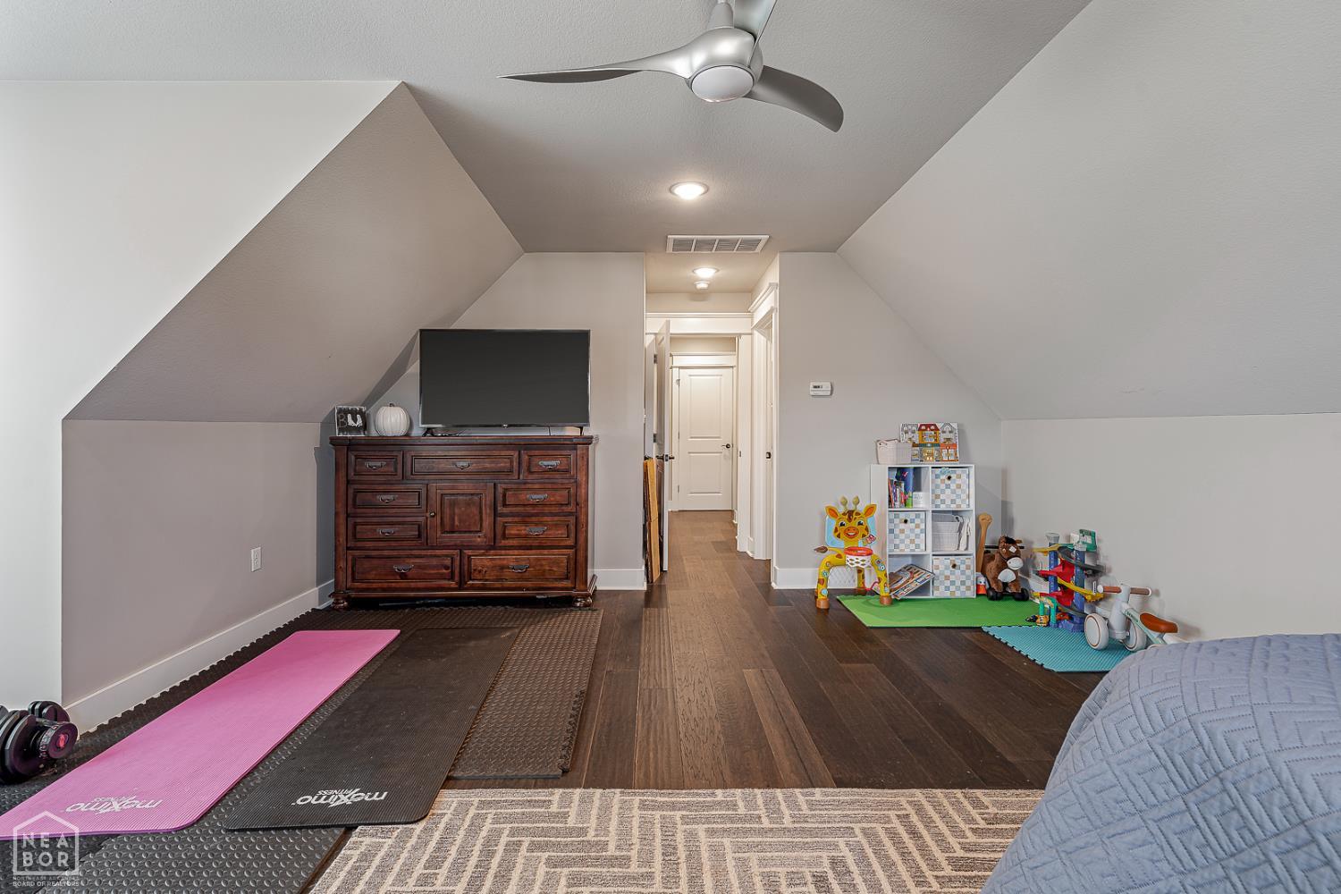 Jonesboro, Arkansas, 72404, United States, ,4 BathroomsBathrooms,Residential,For Sale,1989871