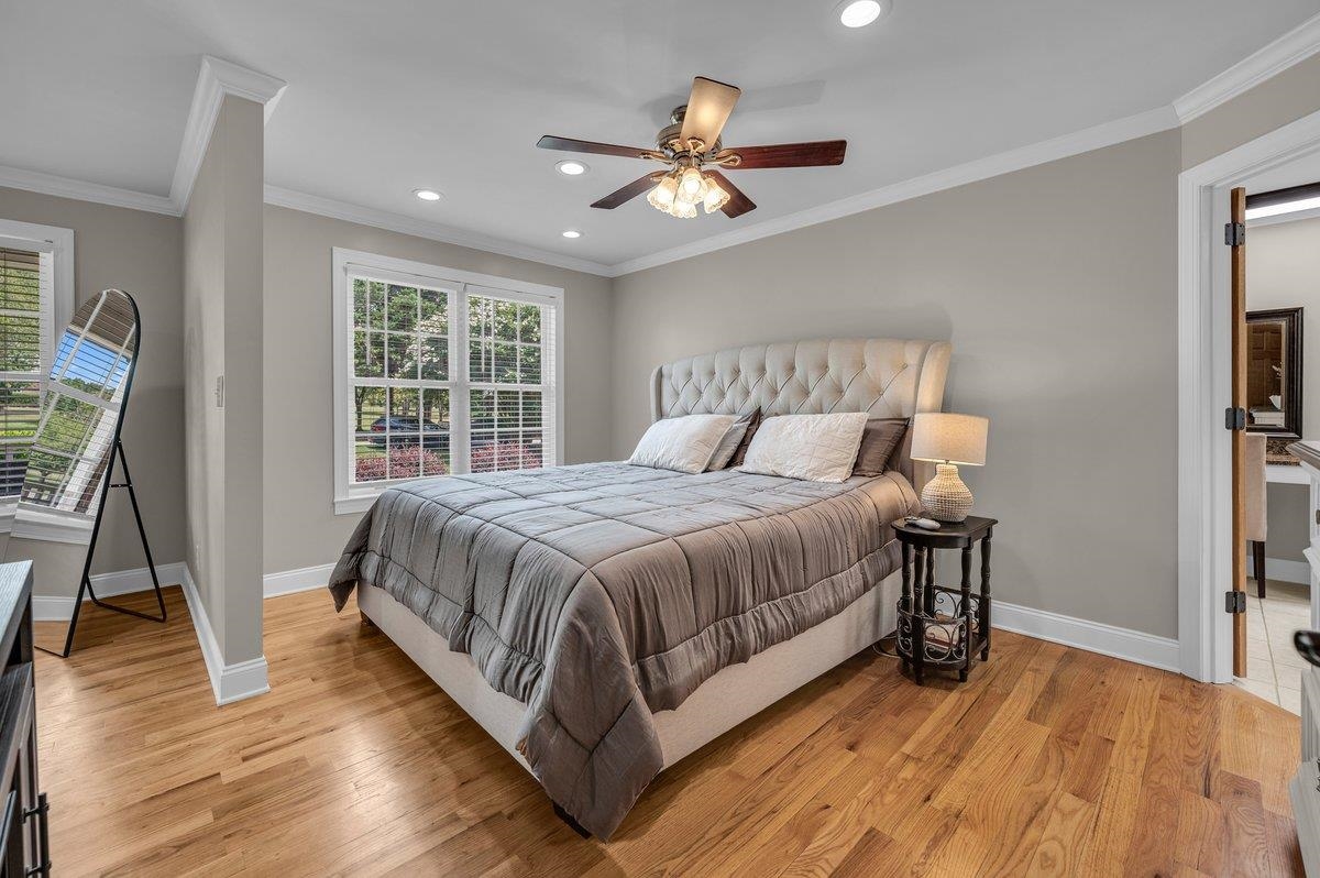 Landrum, South Carolina, 29356, United States, 5 Bedrooms Bedrooms, ,4 BathroomsBathrooms,Residential,For Sale,1990199