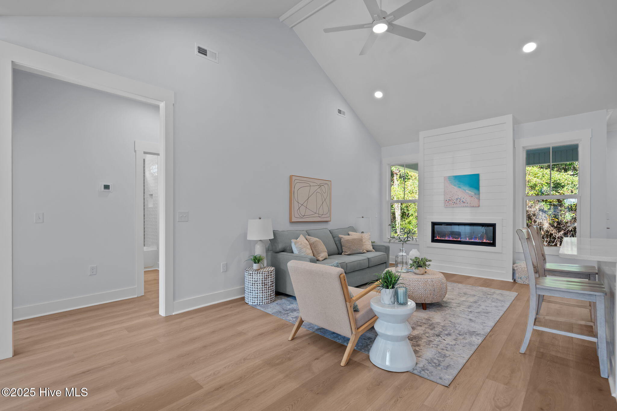 Wilmington, North Carolina, 28412, United States, 4 Bedrooms Bedrooms, ,3 BathroomsBathrooms,Residential,For Sale,1995132