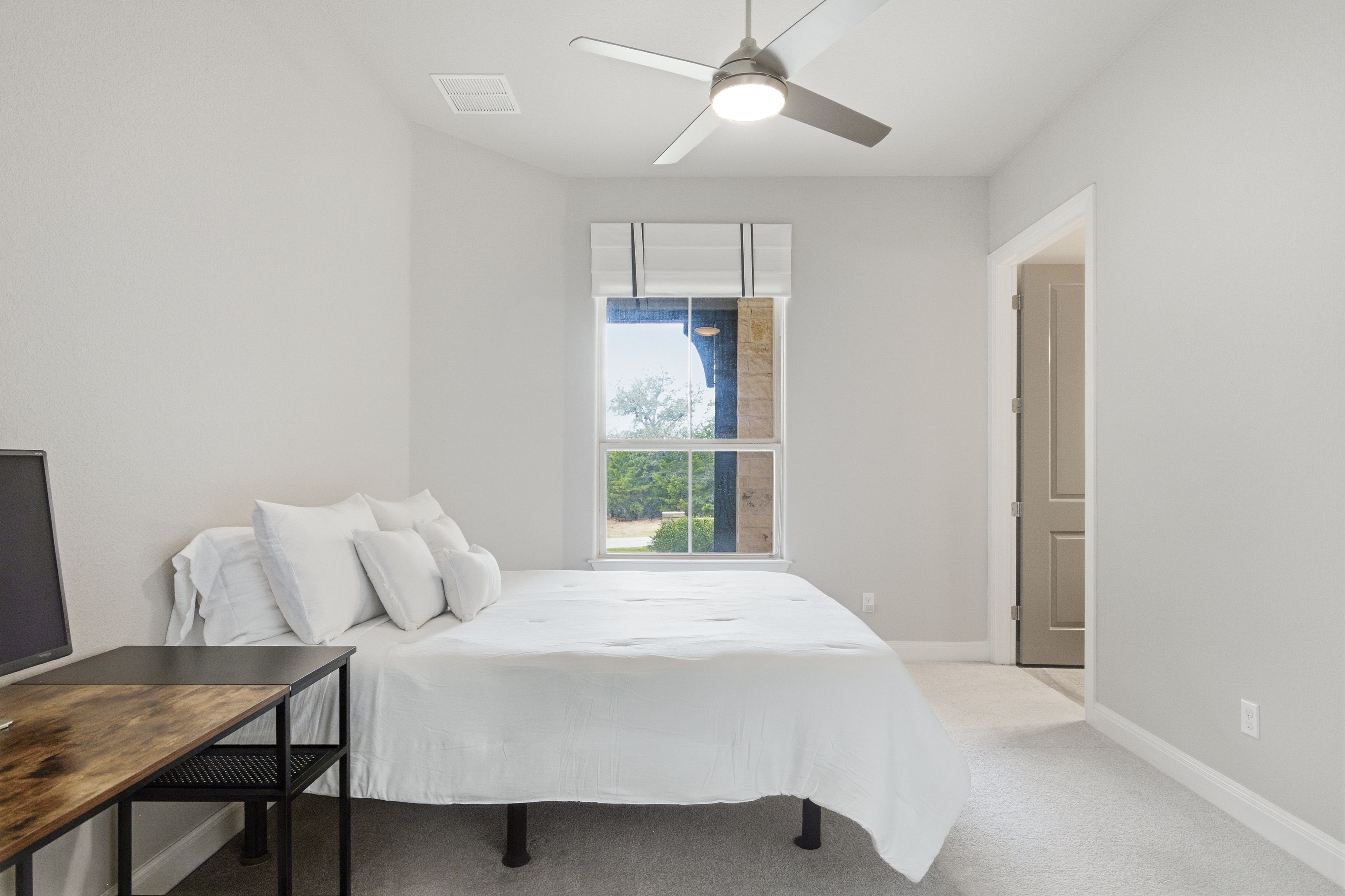  Elevated Living at The Colony - 物件實景
