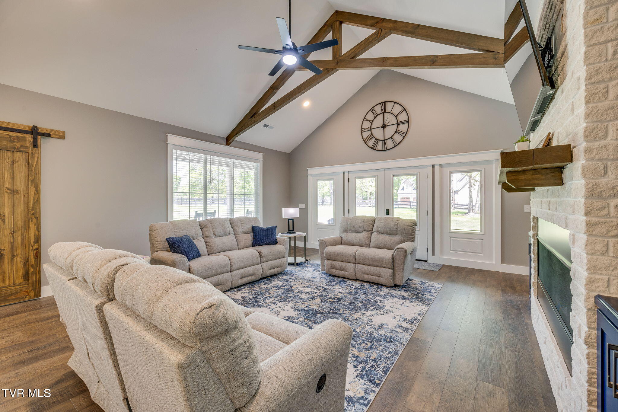 Dandridge, Tennessee, 37725, United States, 3 Bedrooms Bedrooms, ,4 BathroomsBathrooms,Residential,For Sale,2040308