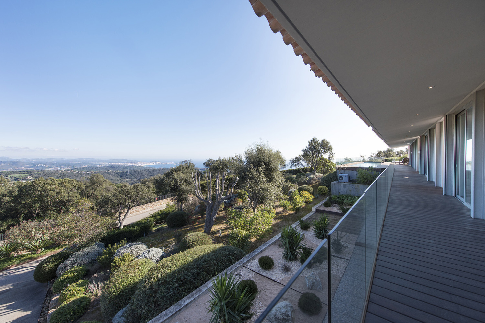  Extraordinary property with breathtaking views - 物件實景
