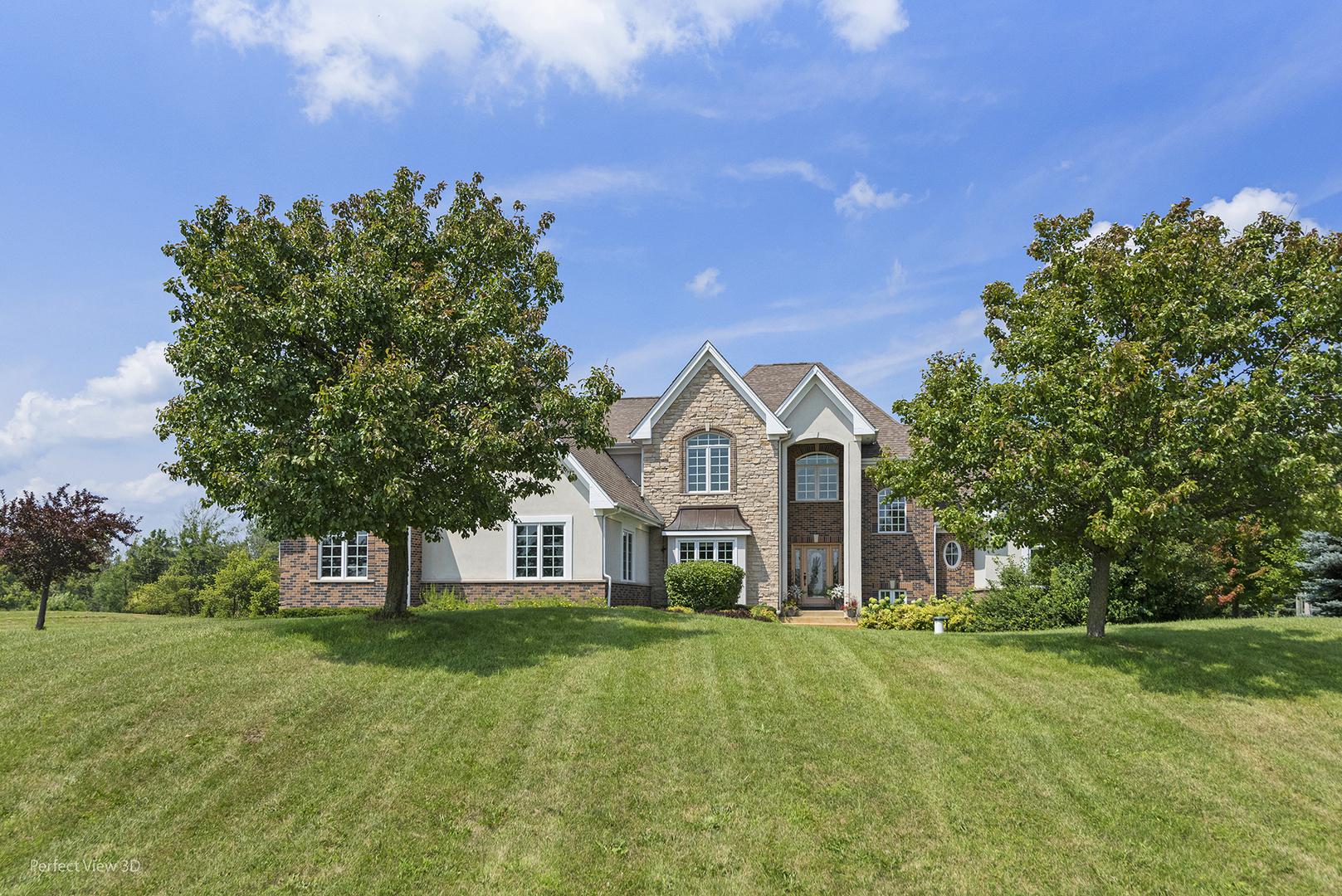 Marengo, Illinois, 60152, United States, 5 Bedrooms Bedrooms, ,5 BathroomsBathrooms,Residential,For Sale,1932678