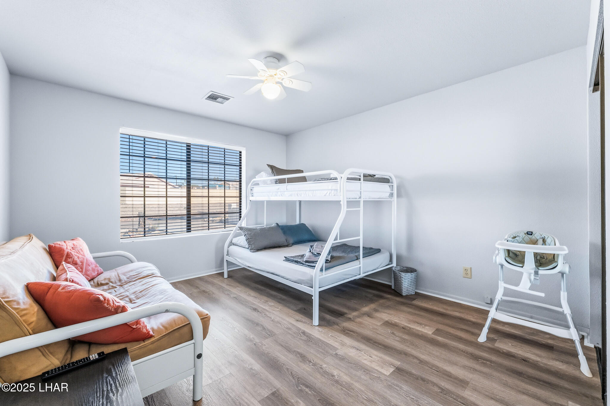 Lake Havasu City, Arizona, 86404, United States, 4 Bedrooms Bedrooms, ,2 BathroomsBathrooms,Residential,For Sale,2002177