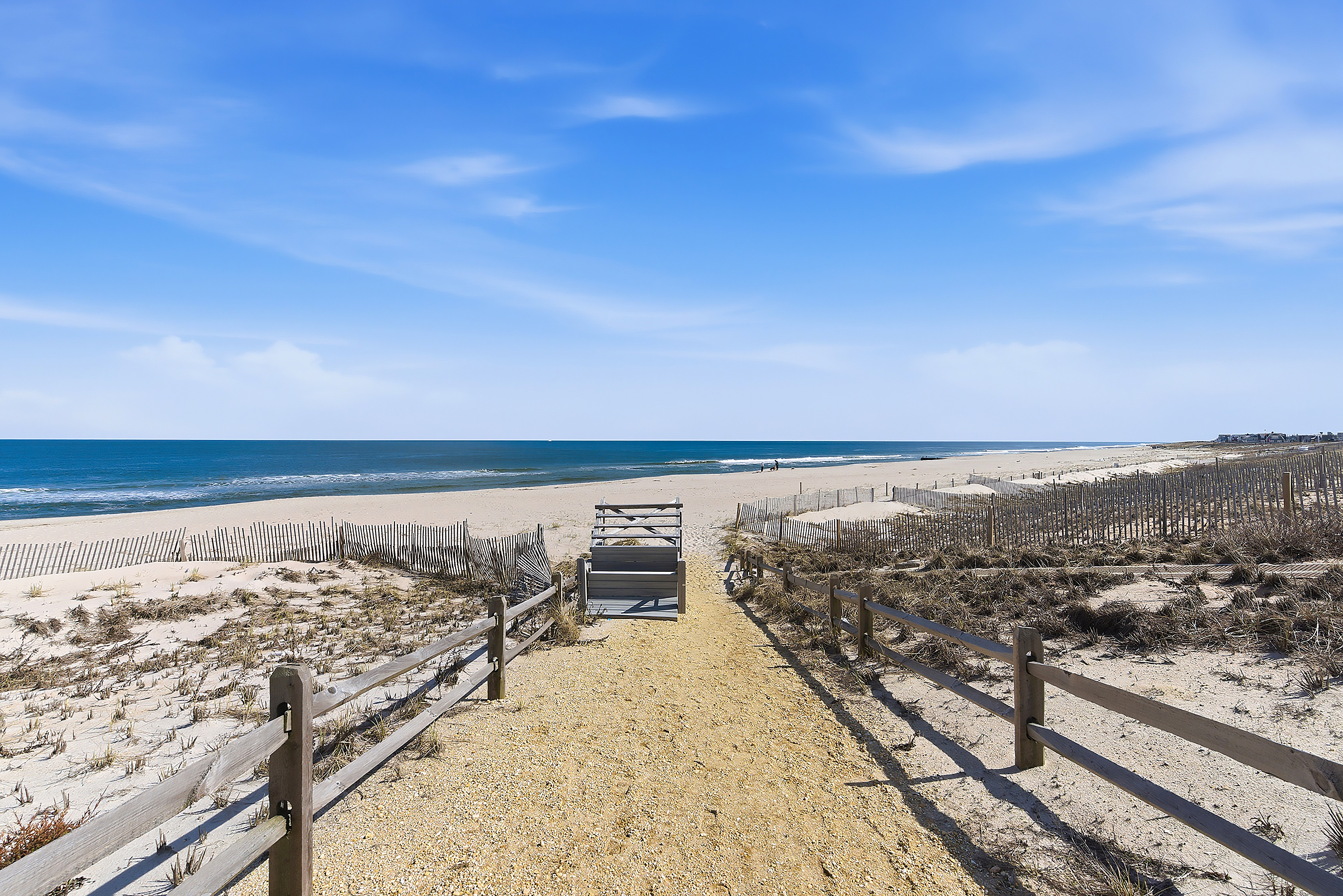  Spacious Shore Colonial in Bay Head Pointe - 物件實景