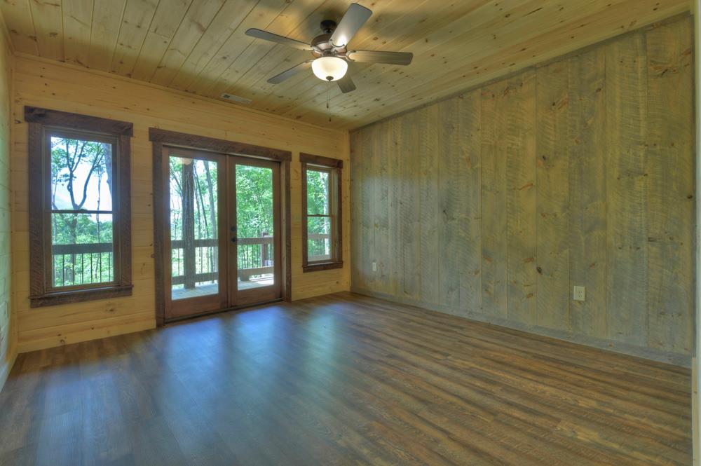 Mineral Bluff, Georgia, 30559, United States, 4 Bedrooms Bedrooms, ,4 BathroomsBathrooms,Residential,For Sale,1871299