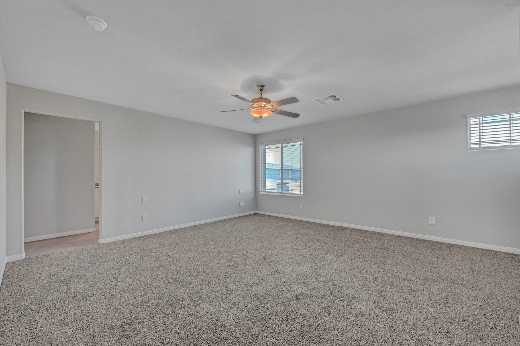  Spacious Valley Vista 5BR with Loft, 3-Car Garage & Premium Lot Size - 物件實景