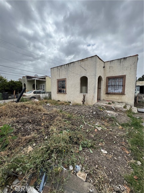 Los Angeles, California, 90043, United States, 3 Bedrooms Bedrooms, ,2 BathroomsBathrooms,Residential,For Sale,1930153
