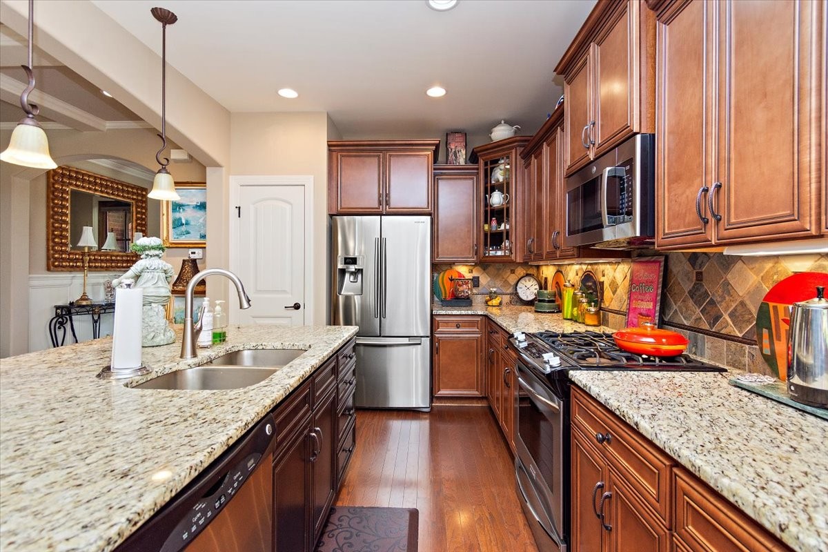 Goodlettsville, Tennessee, 37072, United States, 3 Bedrooms Bedrooms, ,3 BathroomsBathrooms,Residential,For Sale,1946973