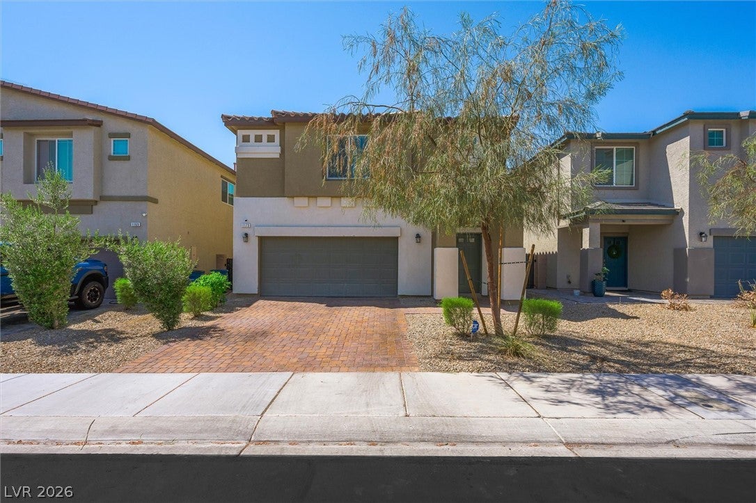 North Las Vegas, Nevada, 89032, United States, 5 Bedrooms Bedrooms, ,1 BathroomBathrooms,Residential,For Sale,2049129
