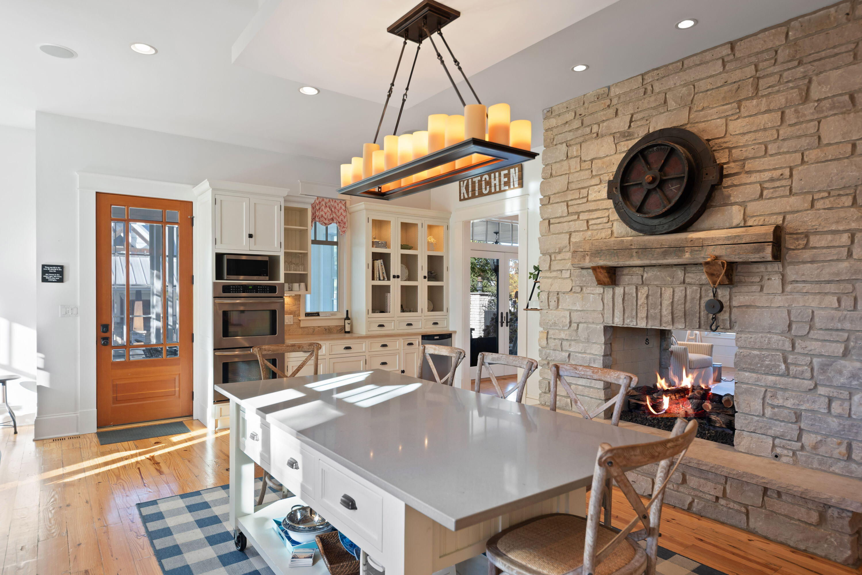 New Buffalo, Michigan, 49117, United States, 6 Bedrooms Bedrooms, ,5 BathroomsBathrooms,Residential,For Sale,1989502