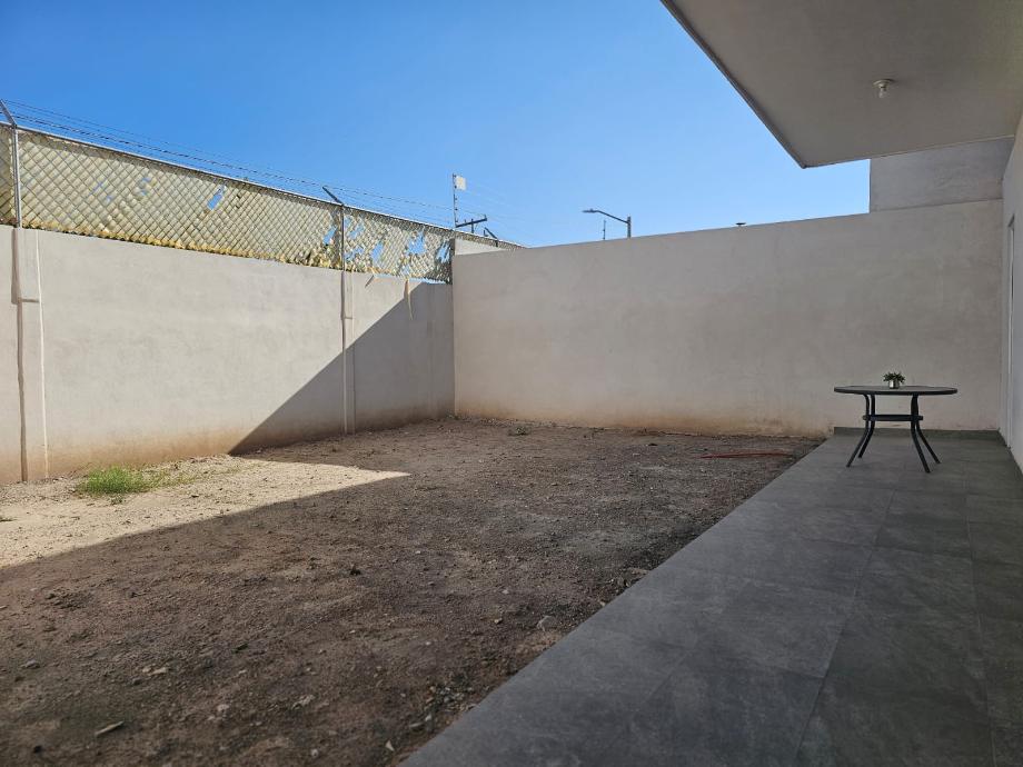 Torreón, Coahuila de Zaragoza, 27023, Mexico, 4 Bedrooms Bedrooms, ,4 BathroomsBathrooms,Residential,For Sale,2001959