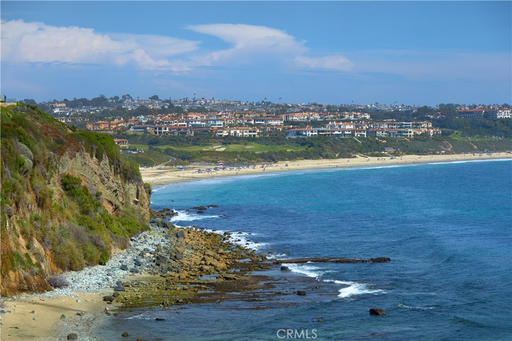 111 S La Senda Drive, Laguna Beach, California, 92651, United States, 4 Bedrooms Bedrooms, ,7 BathroomsBathrooms,Residential,For Sale,111 S La Senda Drive,1625085