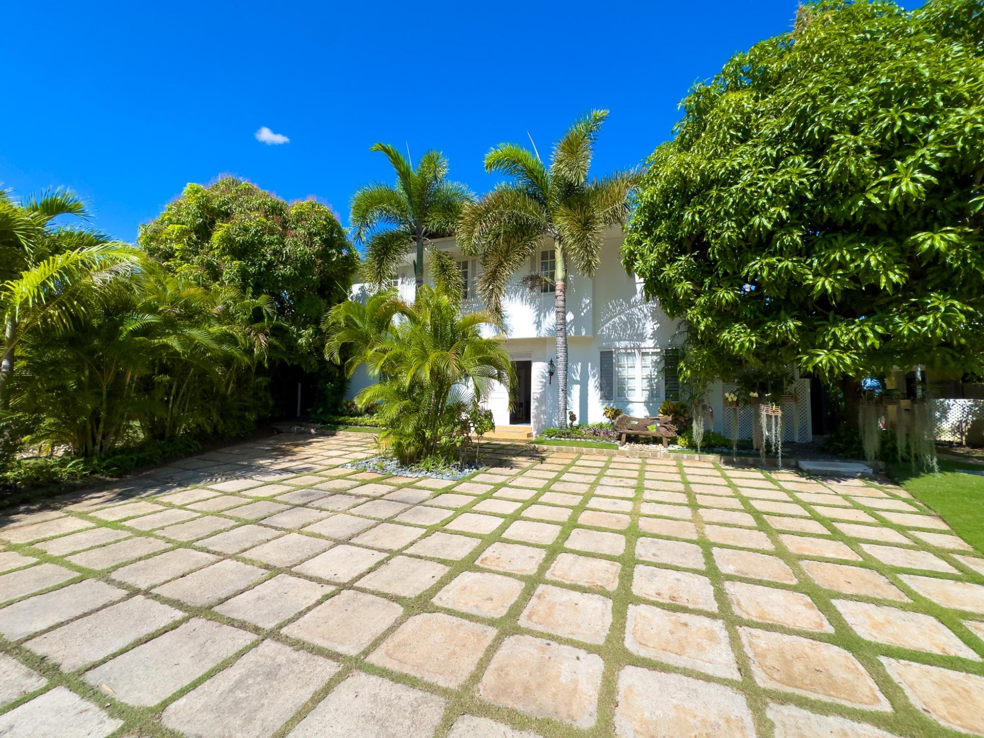 St. James, JM, 4 Bedrooms Bedrooms, ,5 BathroomsBathrooms,Residential,For Sale,1838477