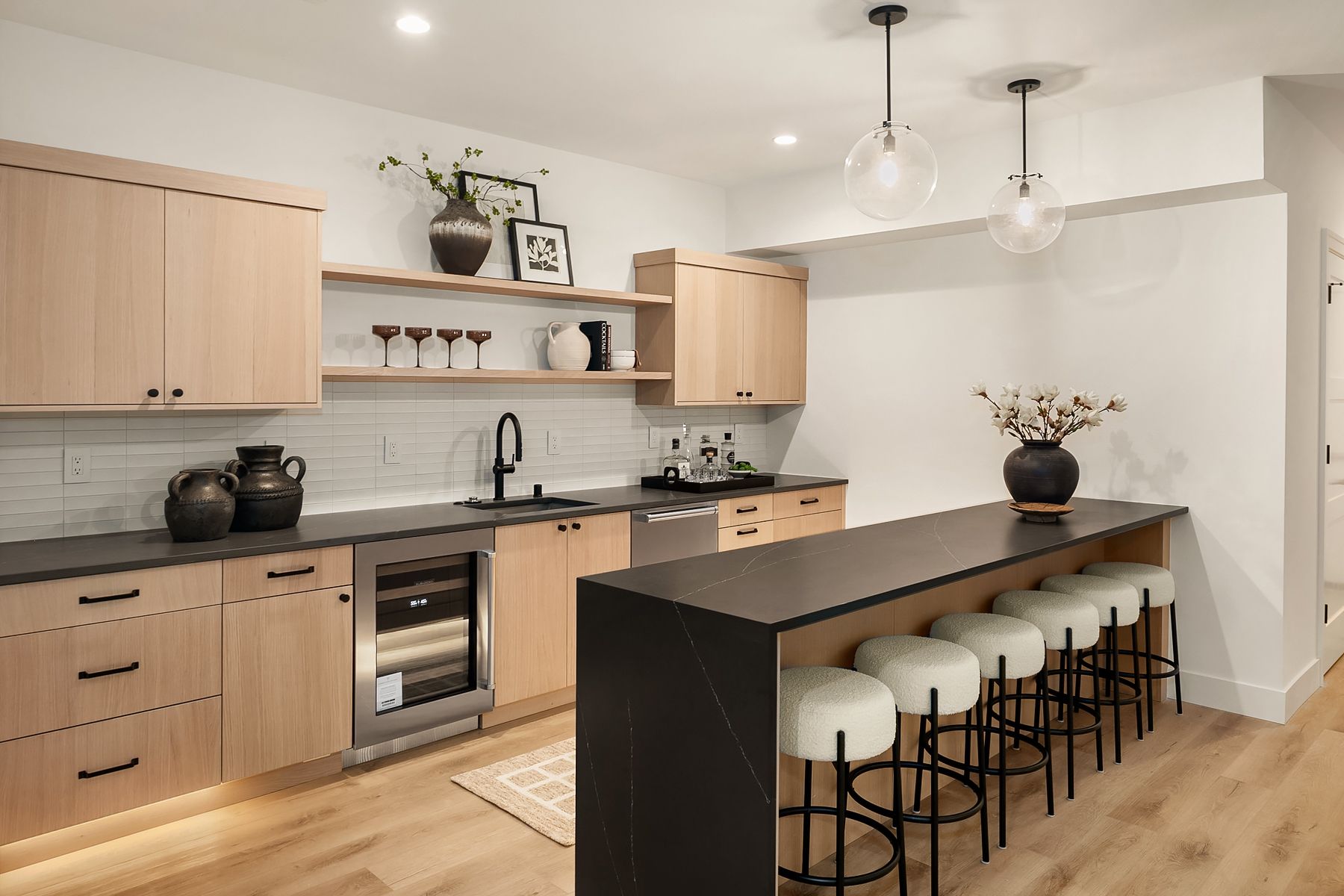  1706 111th Ave NE, Bellevue, WA 98004 - 物件實景