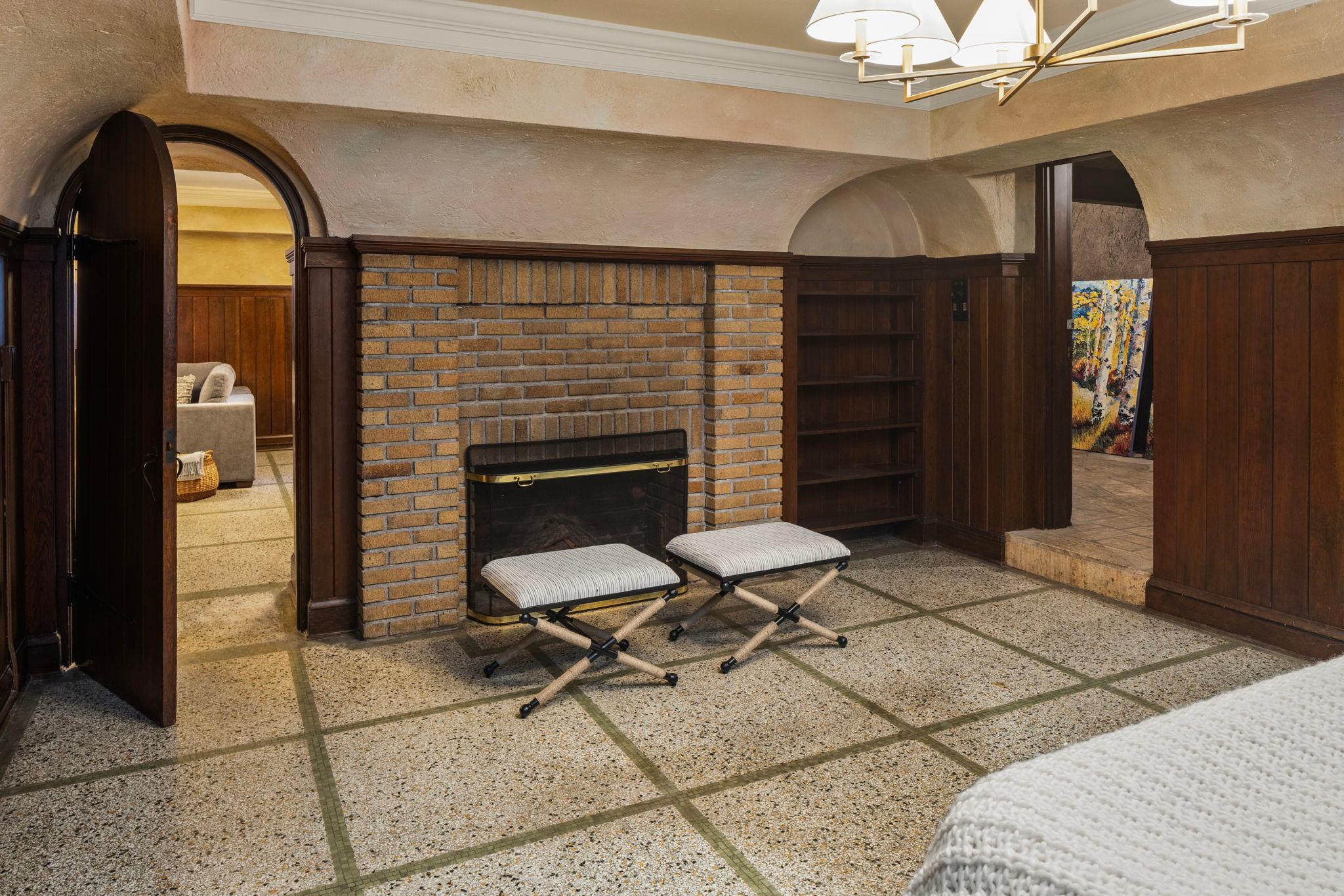 Minneapolis, Minnesota, 55416, United States, 5 Bedrooms Bedrooms, ,4 BathroomsBathrooms,Residential,For Sale,1907666