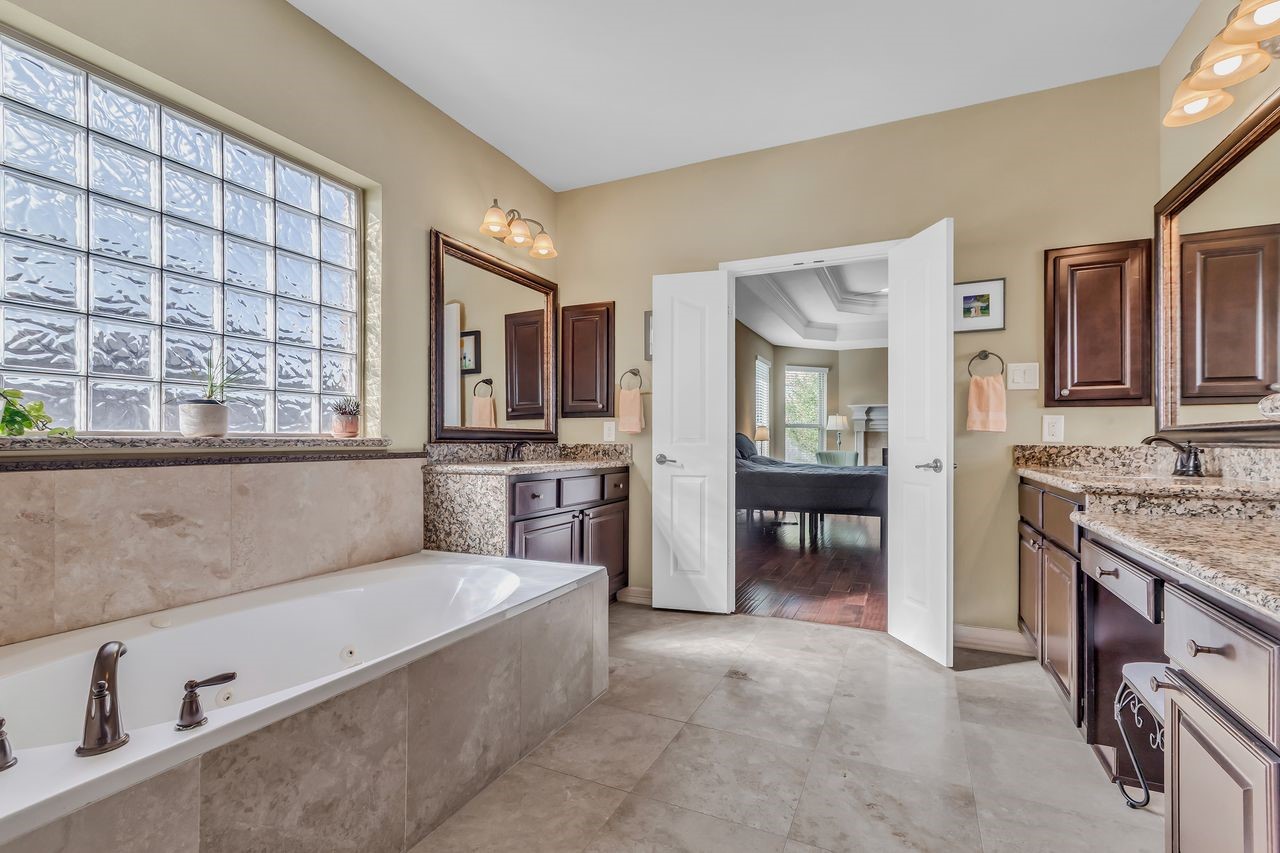 Spring, Texas, 77389, United States, 4 Bedrooms Bedrooms, ,4 BathroomsBathrooms,Residential,For Sale,1906862