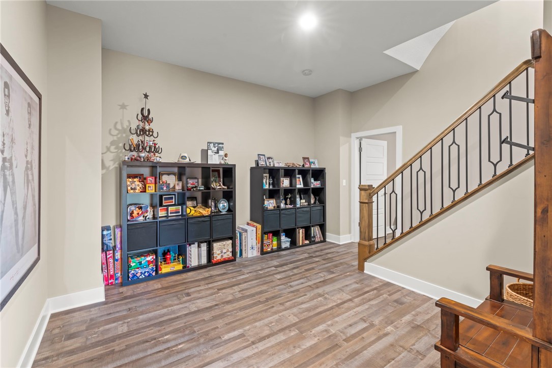 Venetia, Pennsylvania, 15367, United States, 5 Bedrooms Bedrooms, ,6 BathroomsBathrooms,Residential,For Sale,2001561