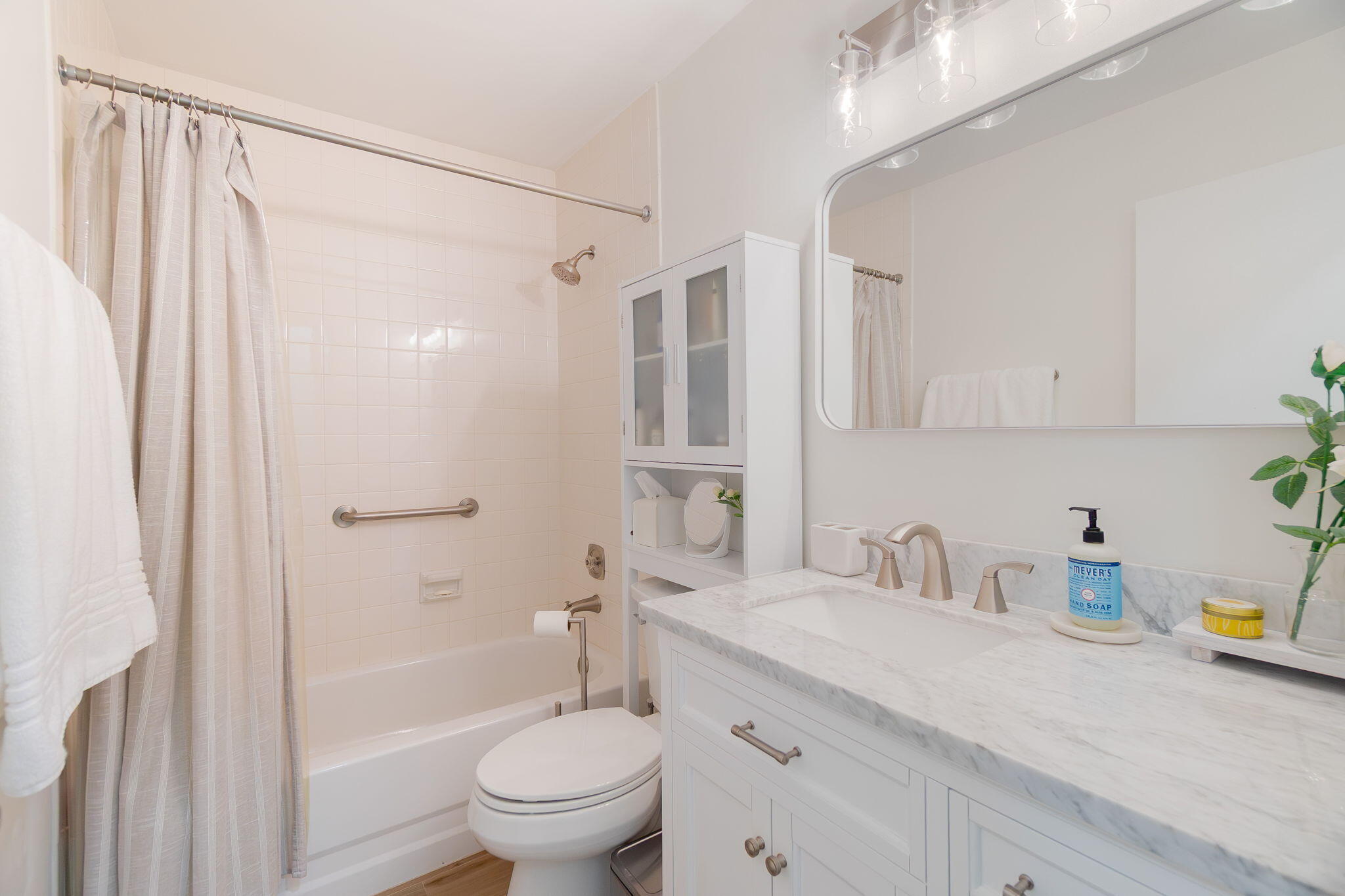 Boca Raton, Florida, 33433, United States, 3 Bedrooms Bedrooms, ,2 BathroomsBathrooms,Residential,For Sale,1989497