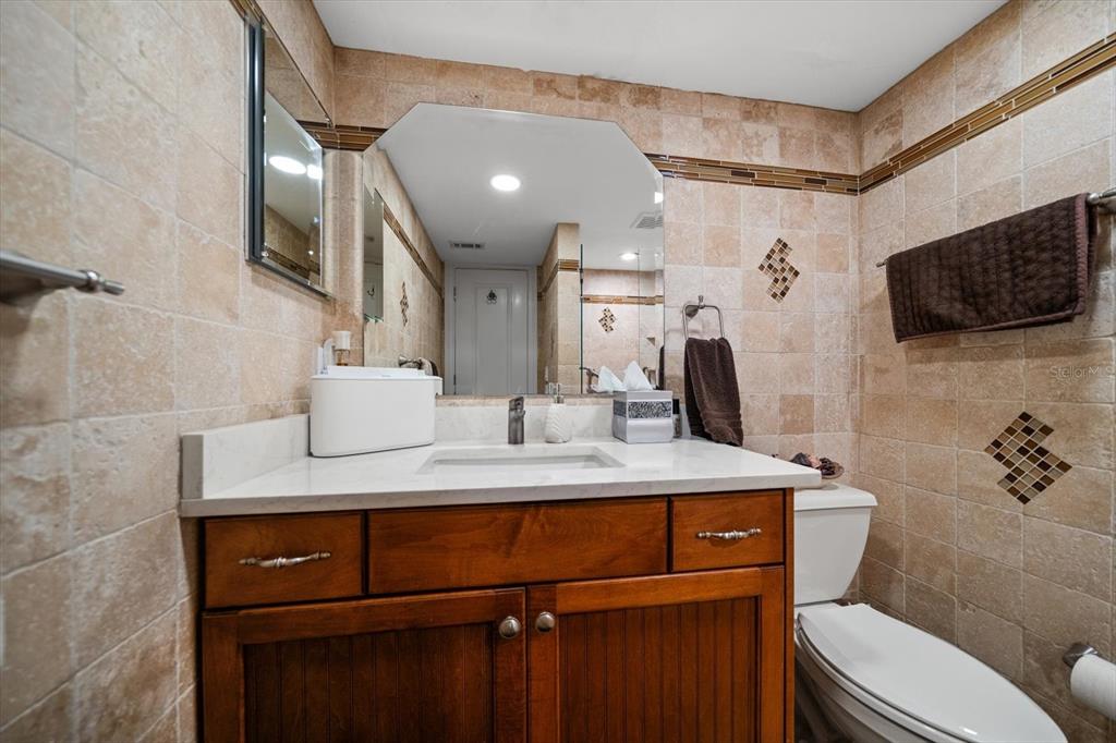 Clearwater Beach, Florida, 33767, United States, 2 Bedrooms Bedrooms, ,2 BathroomsBathrooms,Residential,For Sale,1912090