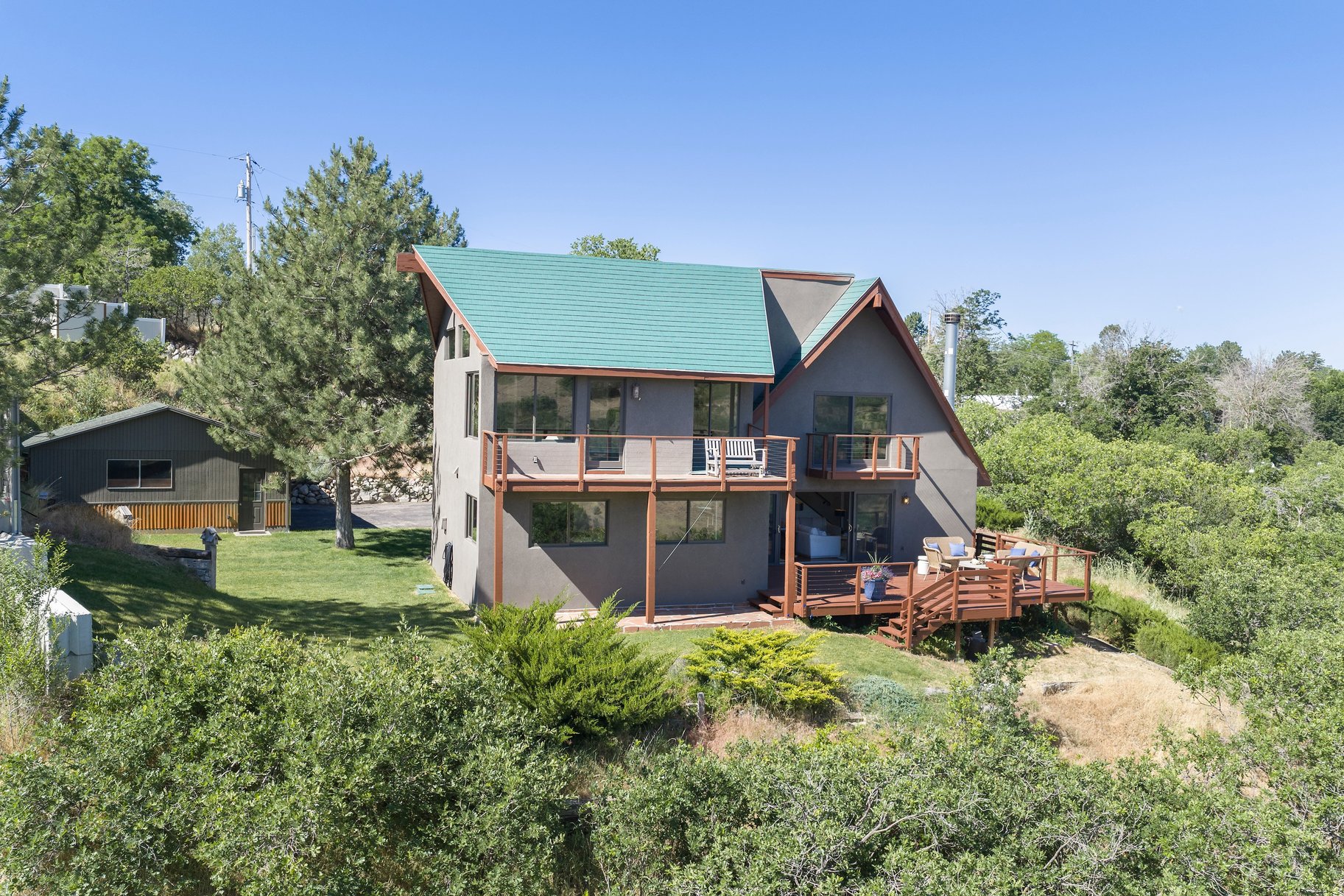  Horse Property Backing Up to Dimple Dell Park - 物件實景