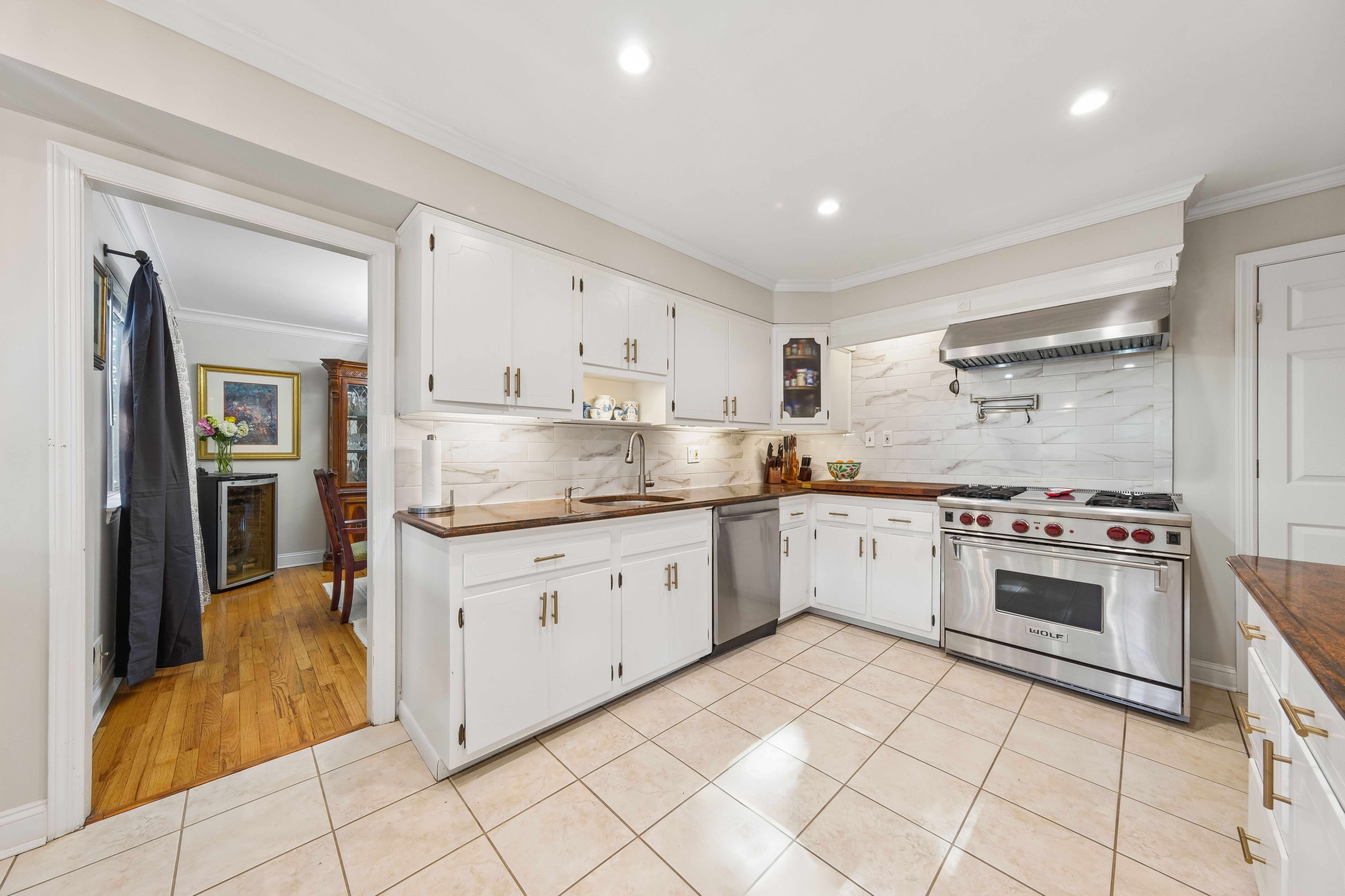  3 Camsanette Court, Glen Cove, NY, 11542 - 物件實景