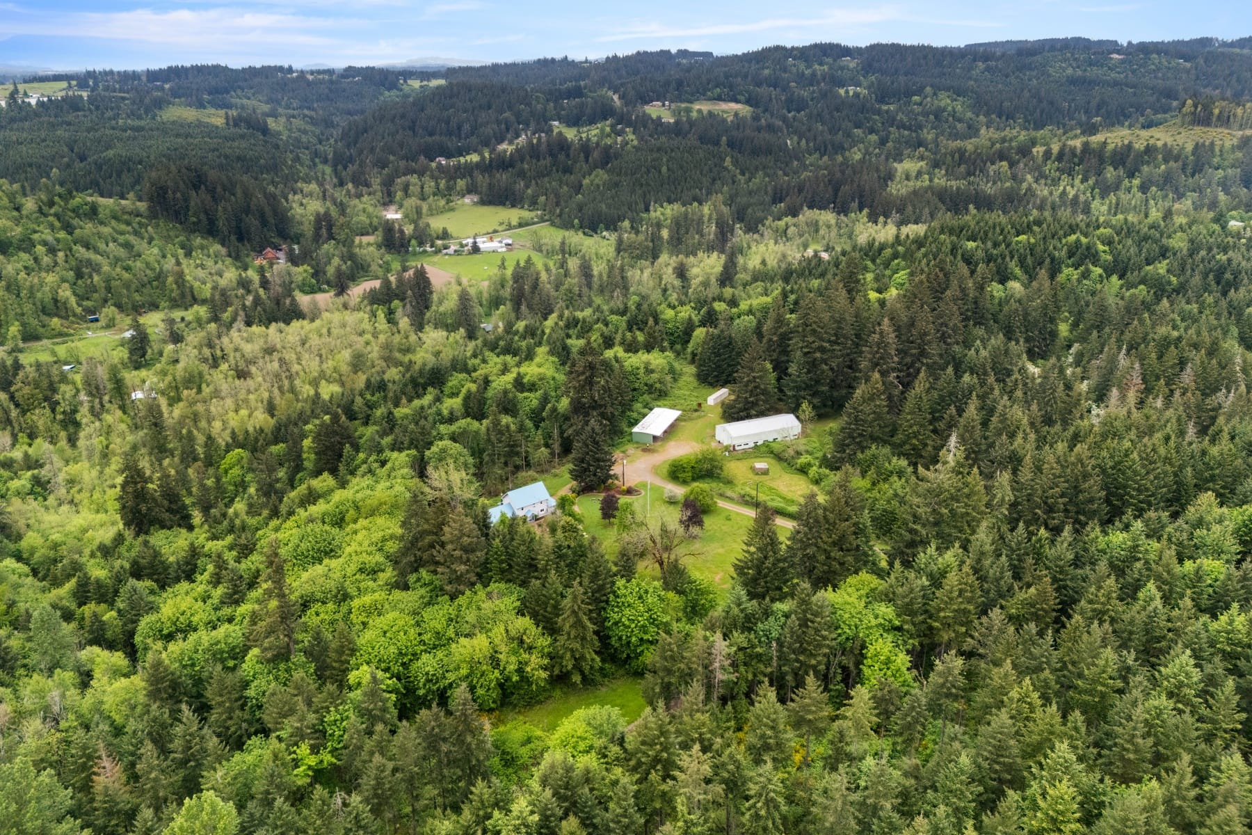  15693 S HIDDEN RD Mulino, OR 97042 - 物件實景