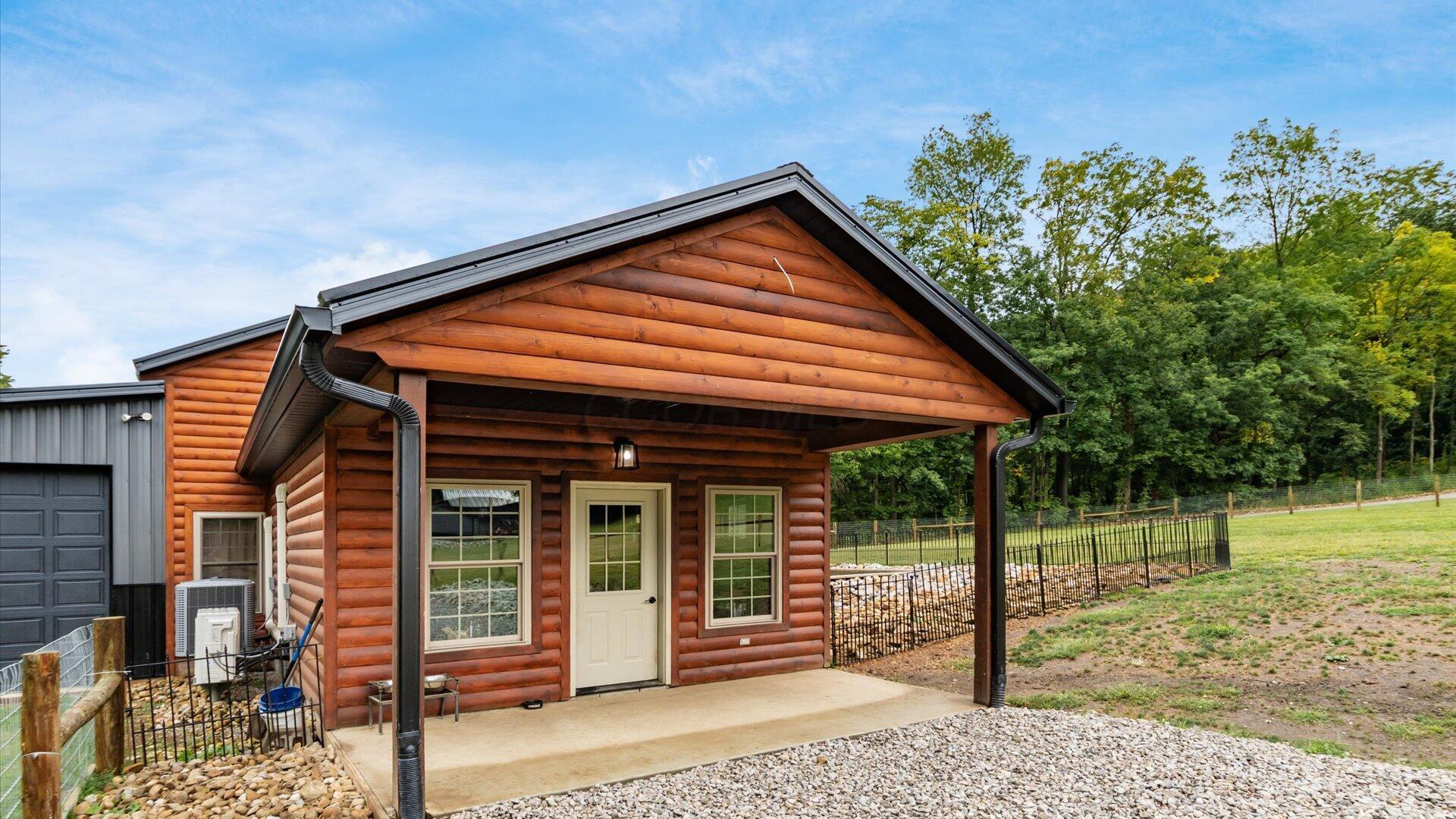 Frazeysburg, Ohio, 43822, United States, 3 Bedrooms Bedrooms, ,2 BathroomsBathrooms,Residential,For Sale,1942173
