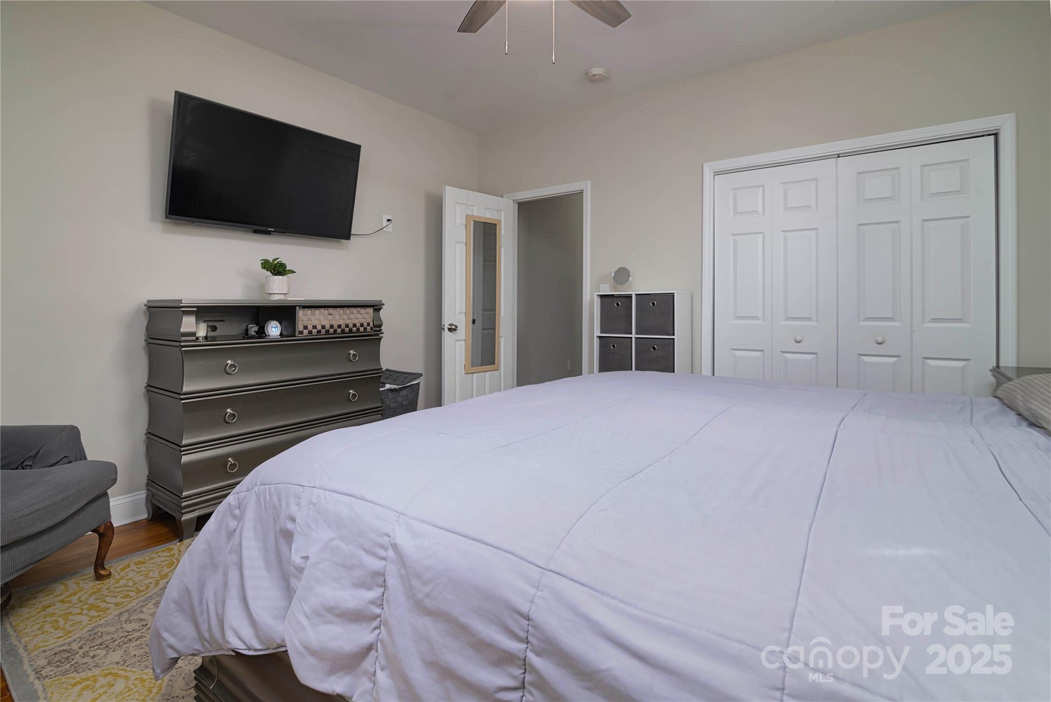 Charlotte, North Carolina, 28208, United States, 3 Bedrooms Bedrooms, ,2 BathroomsBathrooms,Residential,For Sale,1911586