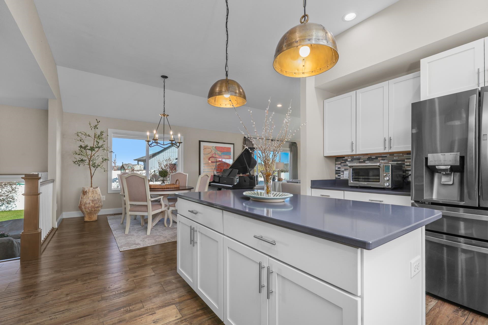 Minot, North Dakota, 58701, United States, 4 Bedrooms Bedrooms, ,3 BathroomsBathrooms,Residential,For Sale,1980886