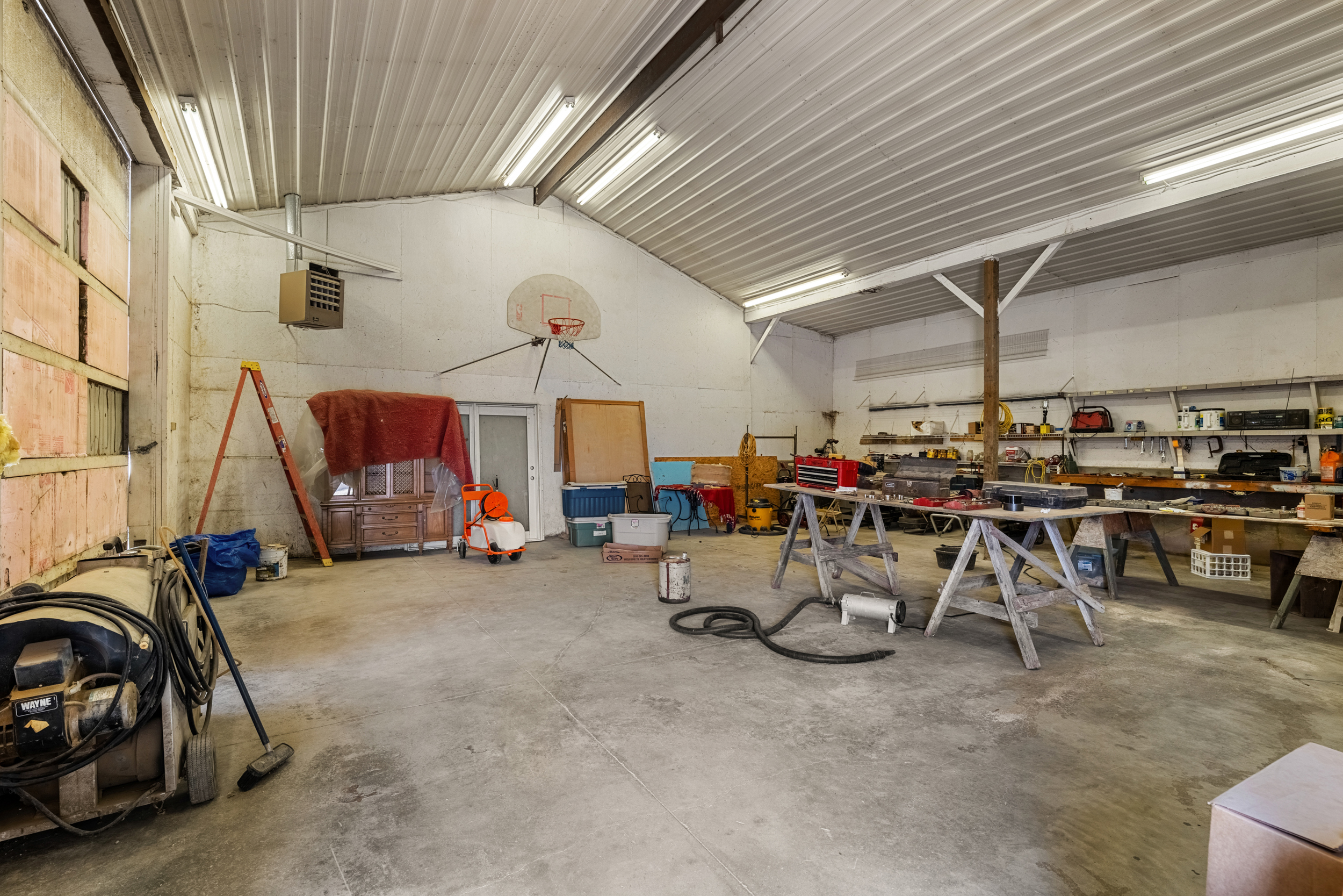 Centralia, Kansas, 66415, United States, 8 Bedrooms Bedrooms, ,4 BathroomsBathrooms,Residential,For Sale,1849924