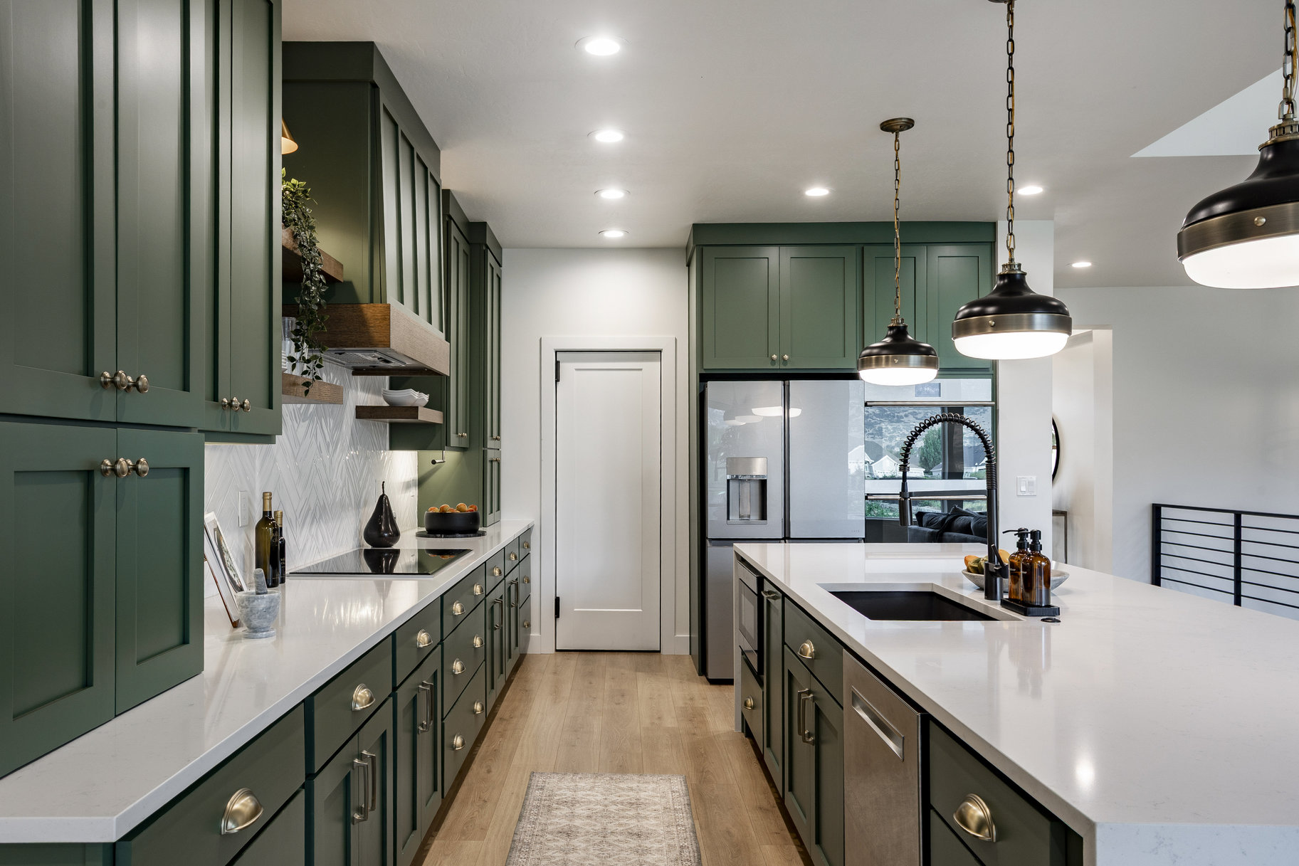  Modern Farmhouse Charm in Farmington - 物件實景