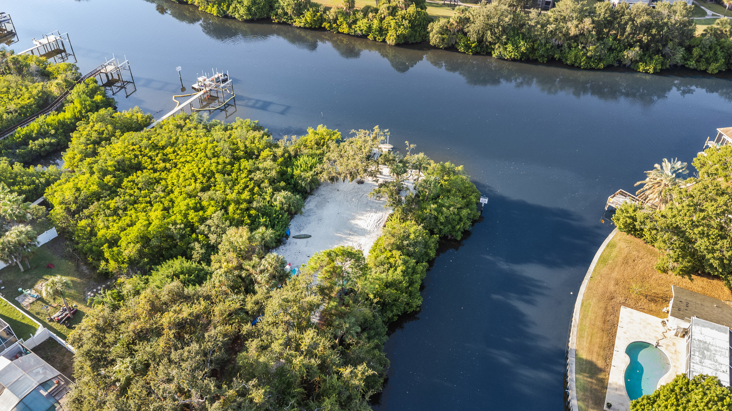 Tampa, Florida, 33615, United States, 3 Bedrooms Bedrooms, ,3 BathroomsBathrooms,Residential,For Sale,2002482