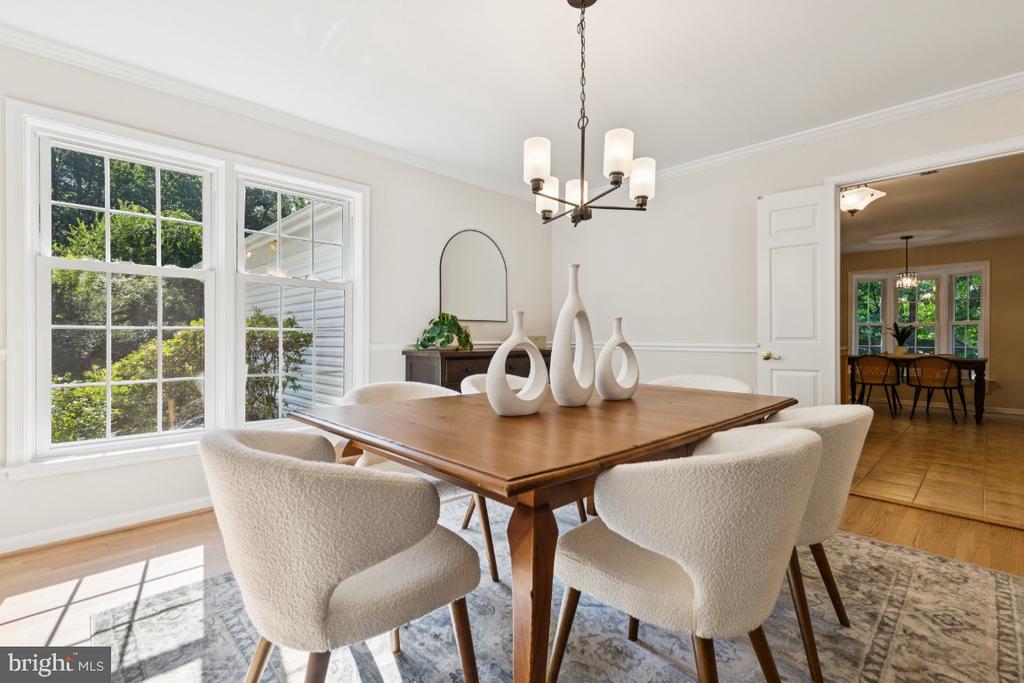 Fairfax, Virginia, 22030, United States, 3 Bedrooms Bedrooms, ,3 BathroomsBathrooms,Residential,For Sale,1904338