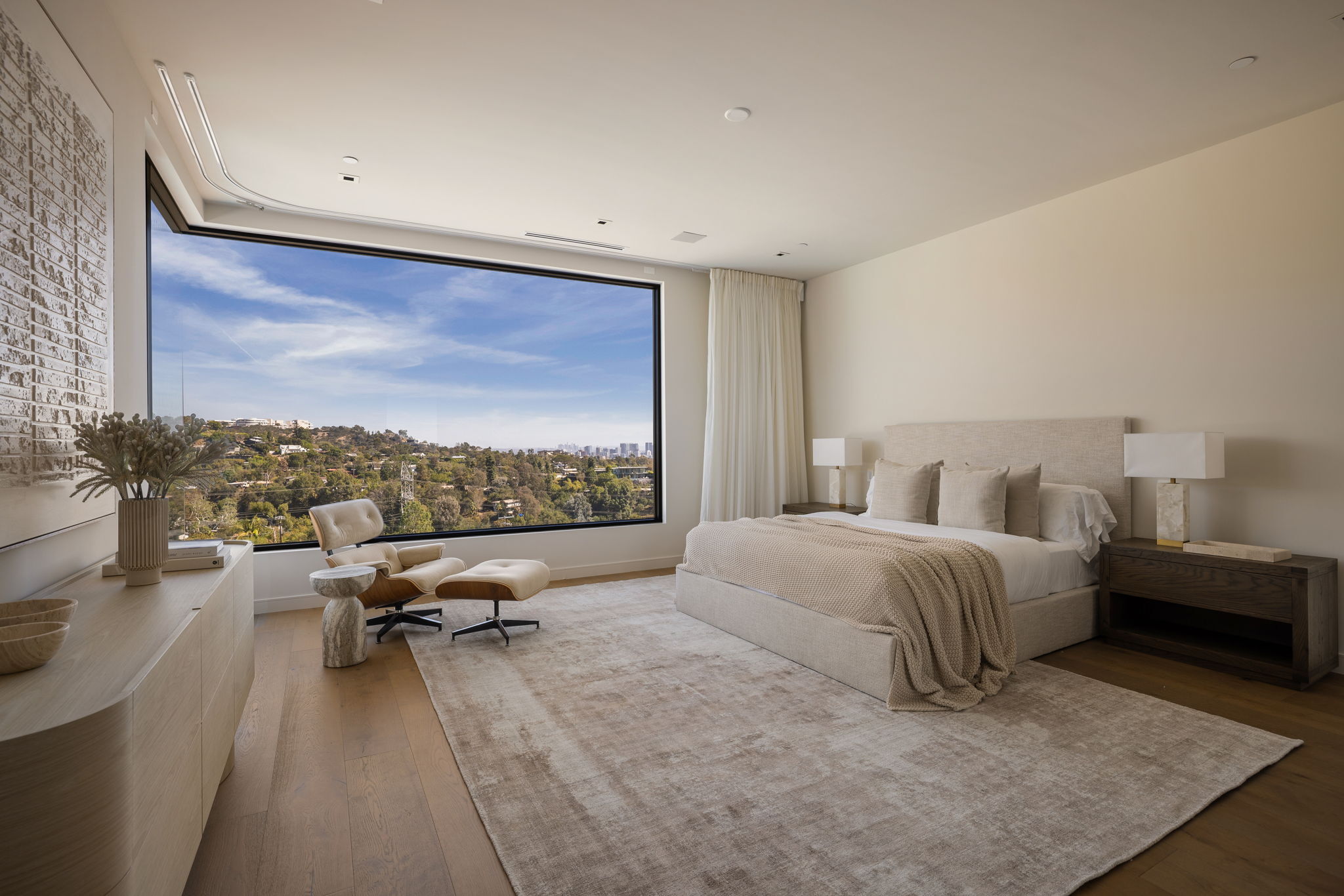  816 Glenmere Way - 物件實景