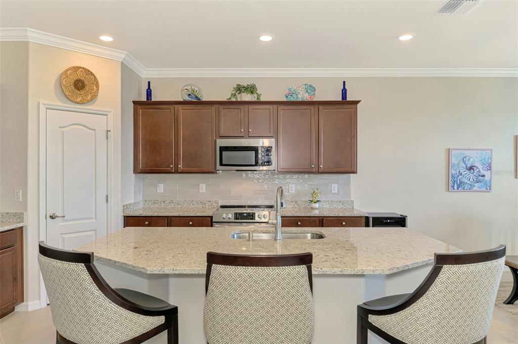 Venice, Florida, 34293, United States, 2 Bedrooms Bedrooms, ,2 BathroomsBathrooms,Residential,For Sale,1762441