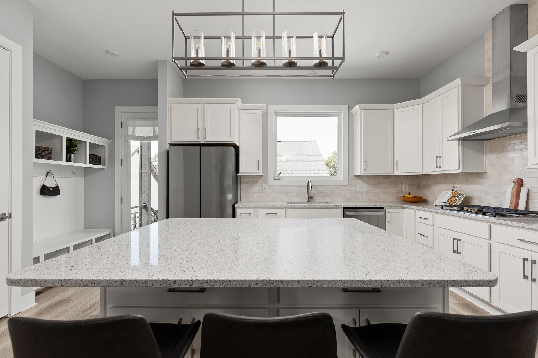  Classic Zionsville 4 Bedroom  Home Filled with Natural Light - 物件實景
