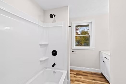 Whitman, Massachusetts, 02382, United States, 2 Bedrooms Bedrooms, ,1 BathroomBathrooms,Residential,For Sale,1992846