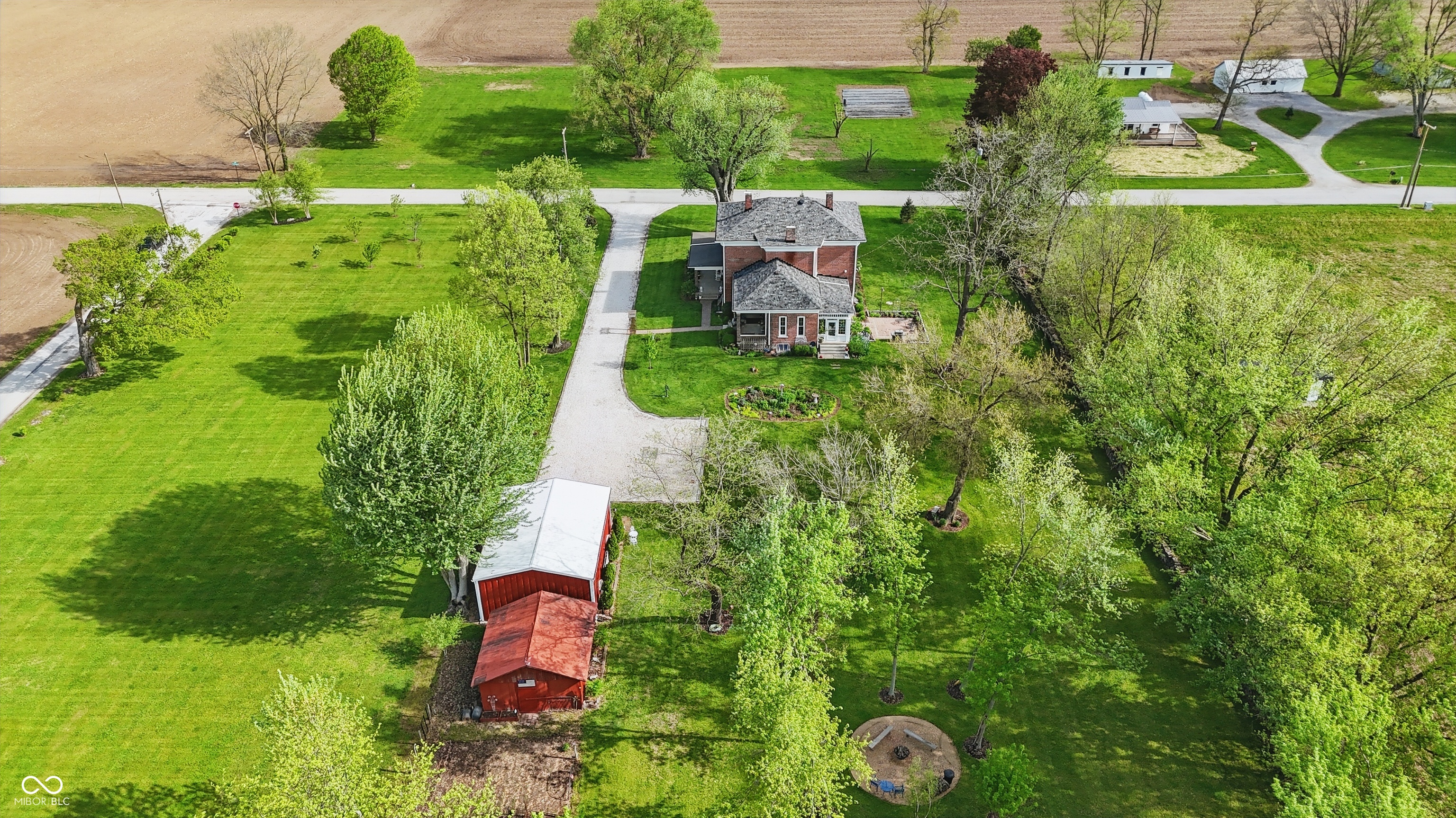 Paragon, Indiana, 46166, United States, 5 Bedrooms Bedrooms, ,2 BathroomsBathrooms,Residential,For Sale,1921702