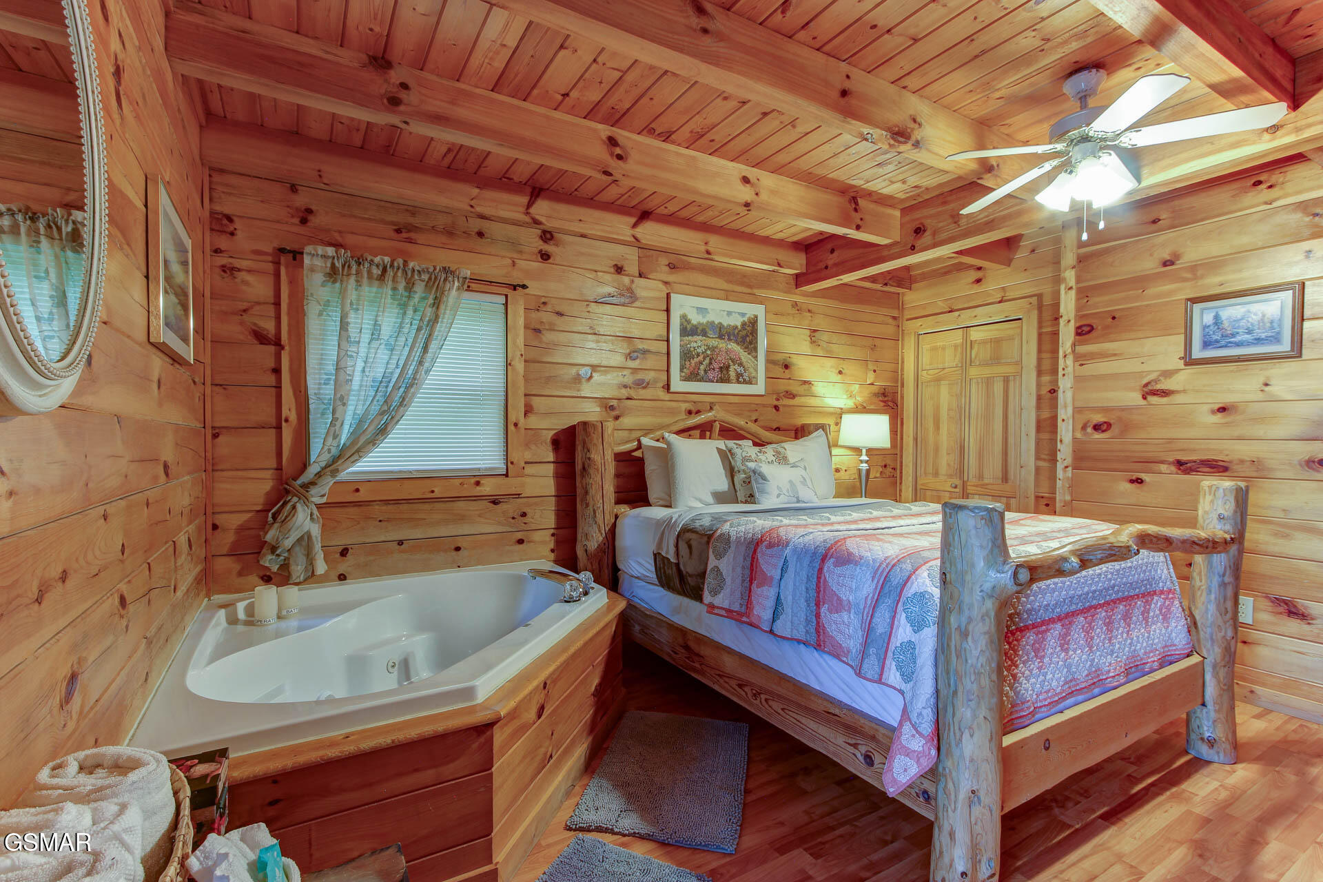 Sevierville, Tennessee, 37876, United States, 2 Bedrooms Bedrooms, ,2 BathroomsBathrooms,Residential,For Sale,1873057