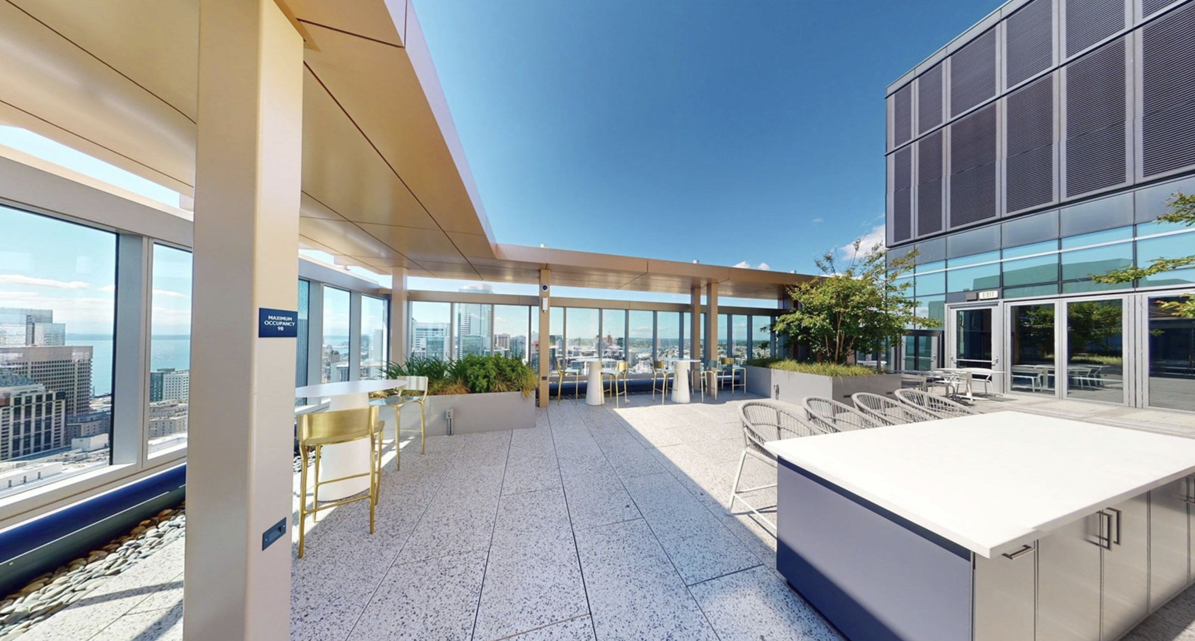  Luxurious High-Rise Living - 物件實景